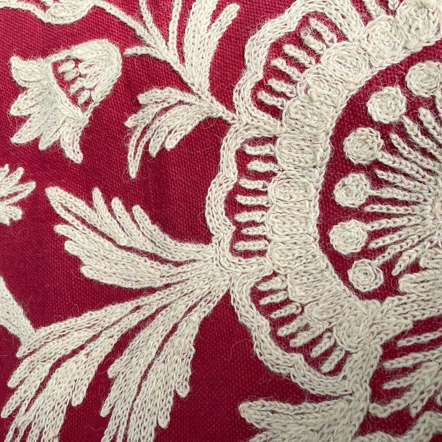 1970s Crewel Embroidered Skirt and Shawl, Size S/M, Waist 28.5"