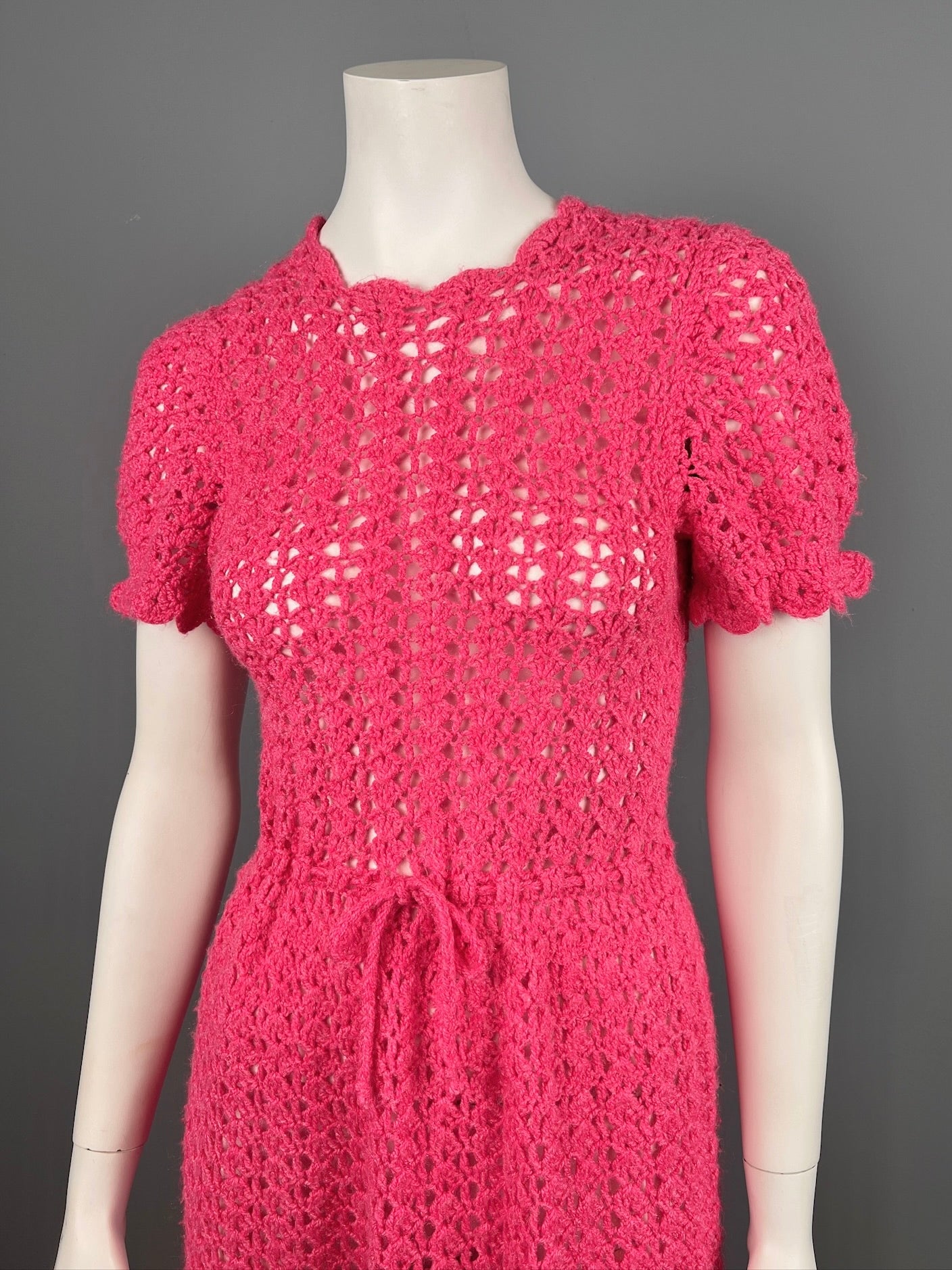 1960/70s Hand Crocheted Dress, Vintage Hot Pink Mod Crochet Dress, Size Small