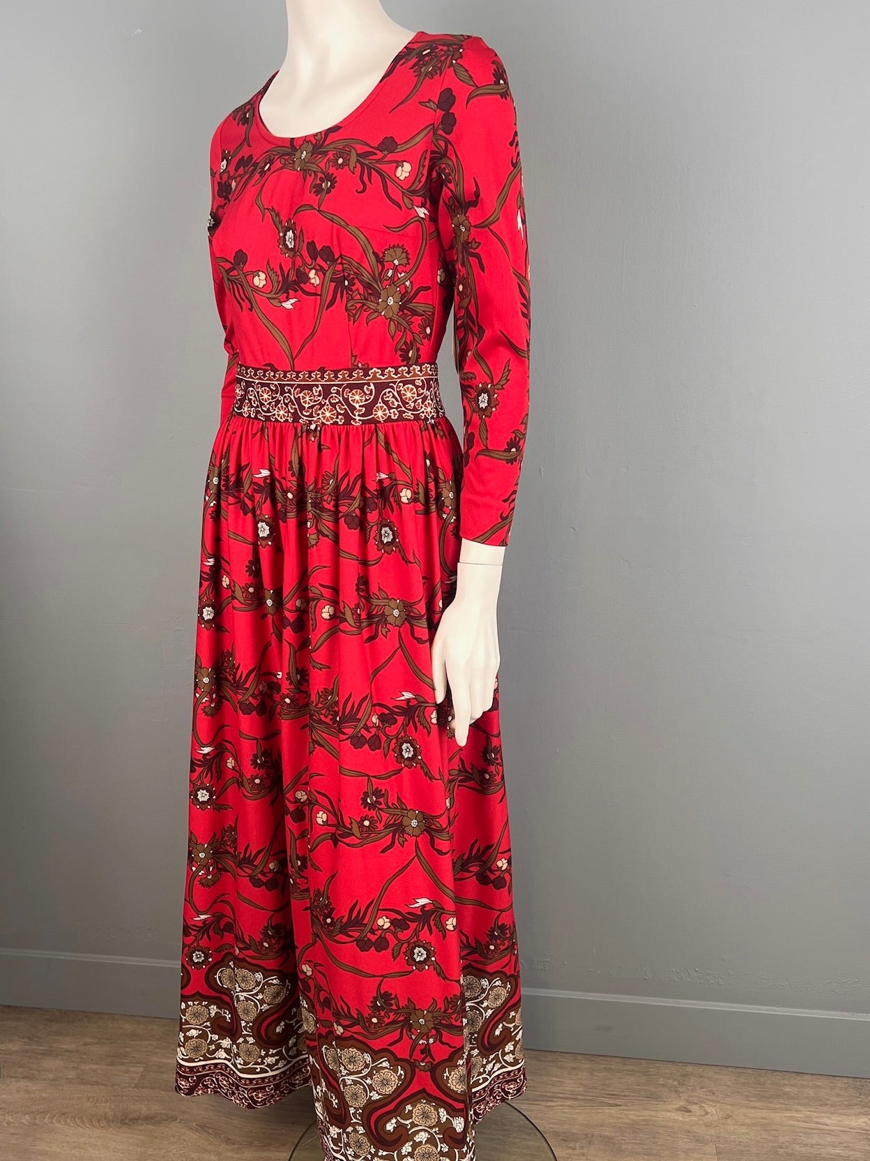 1960/70s Scoop Neck Boho Print Maxi, Size S