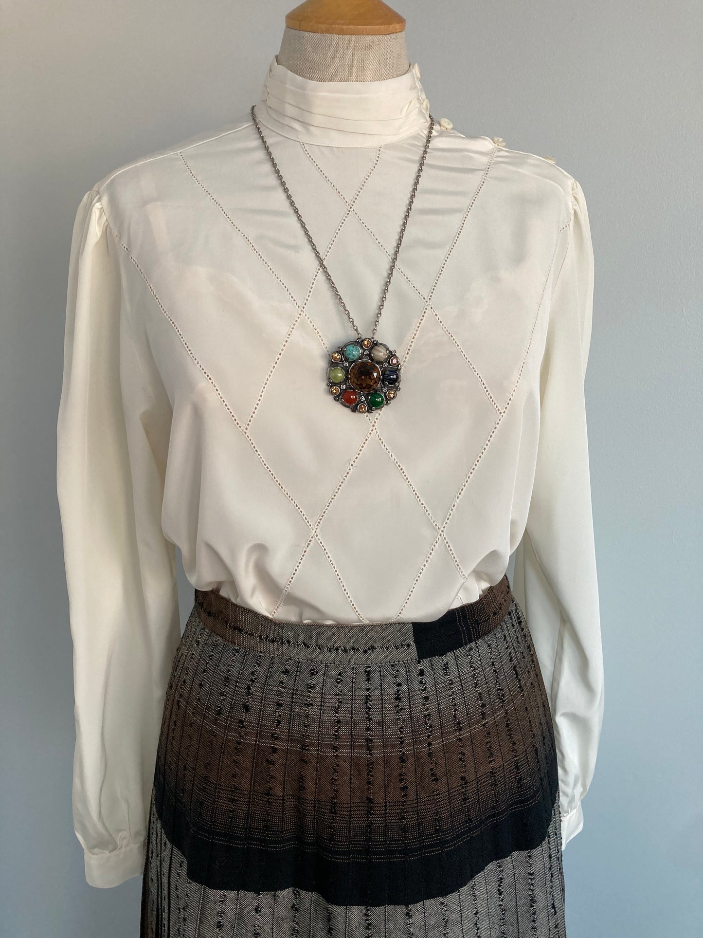 Scottish Faux Agate Miracle Pendant Necklace/Brooch