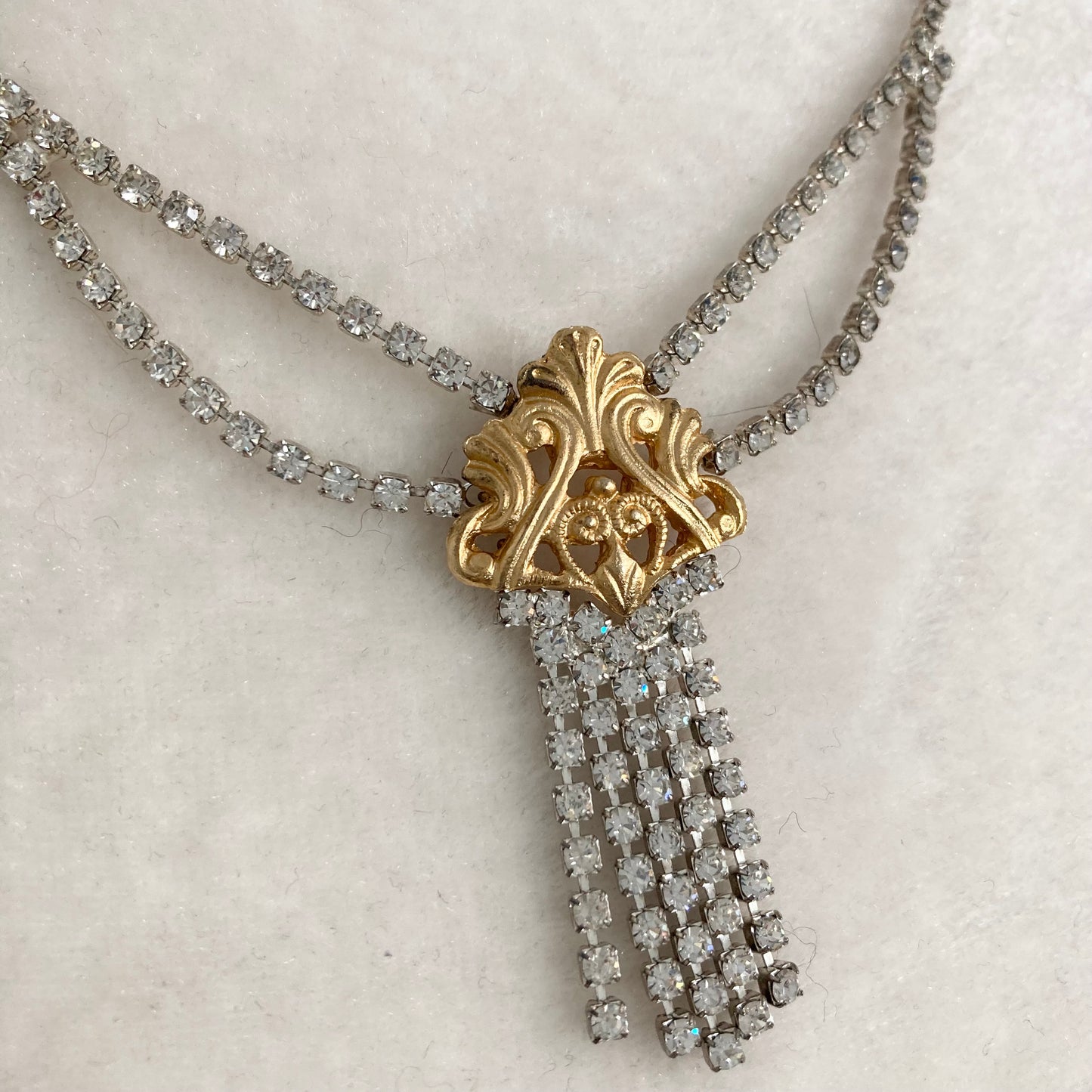 Delicate Art Nouveau Style Rhinestone Necklace