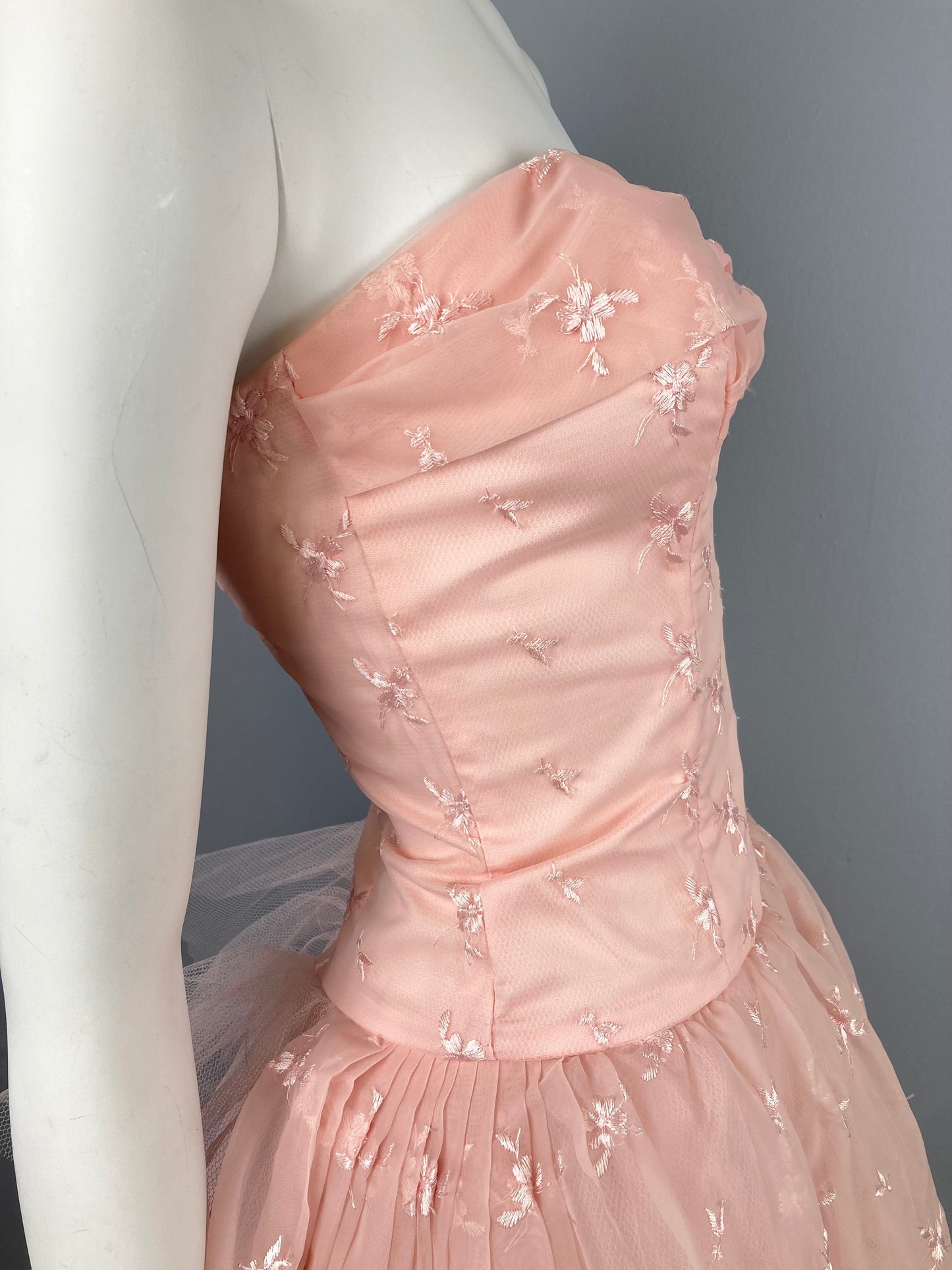 Sweet Pink 1950s Prom Dress, Vintage Embroidered Chiffon and Tulle Prom Dress, Size XS