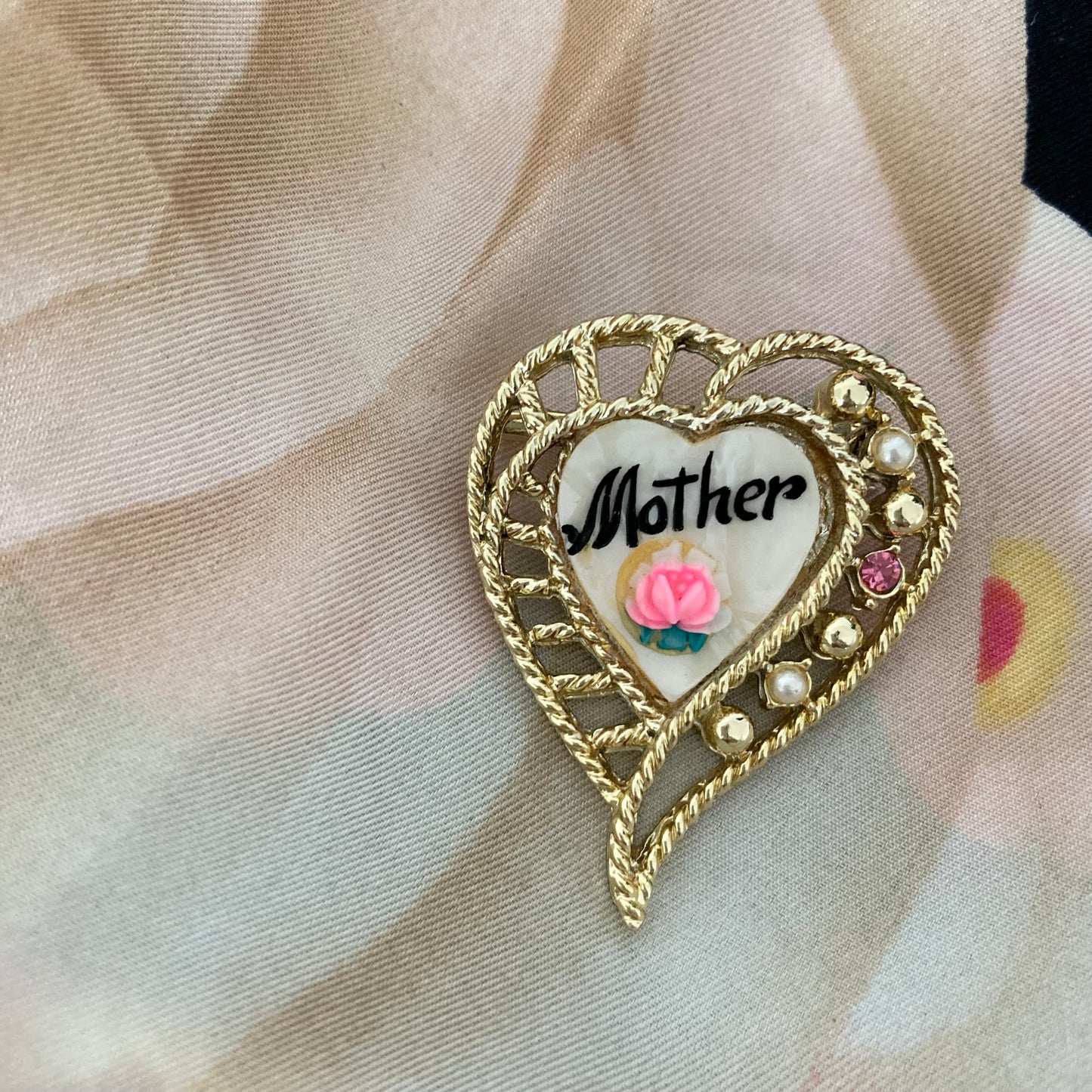 Vintage "Mother" Pin, Small 1950s Sentimental Mother Brooch