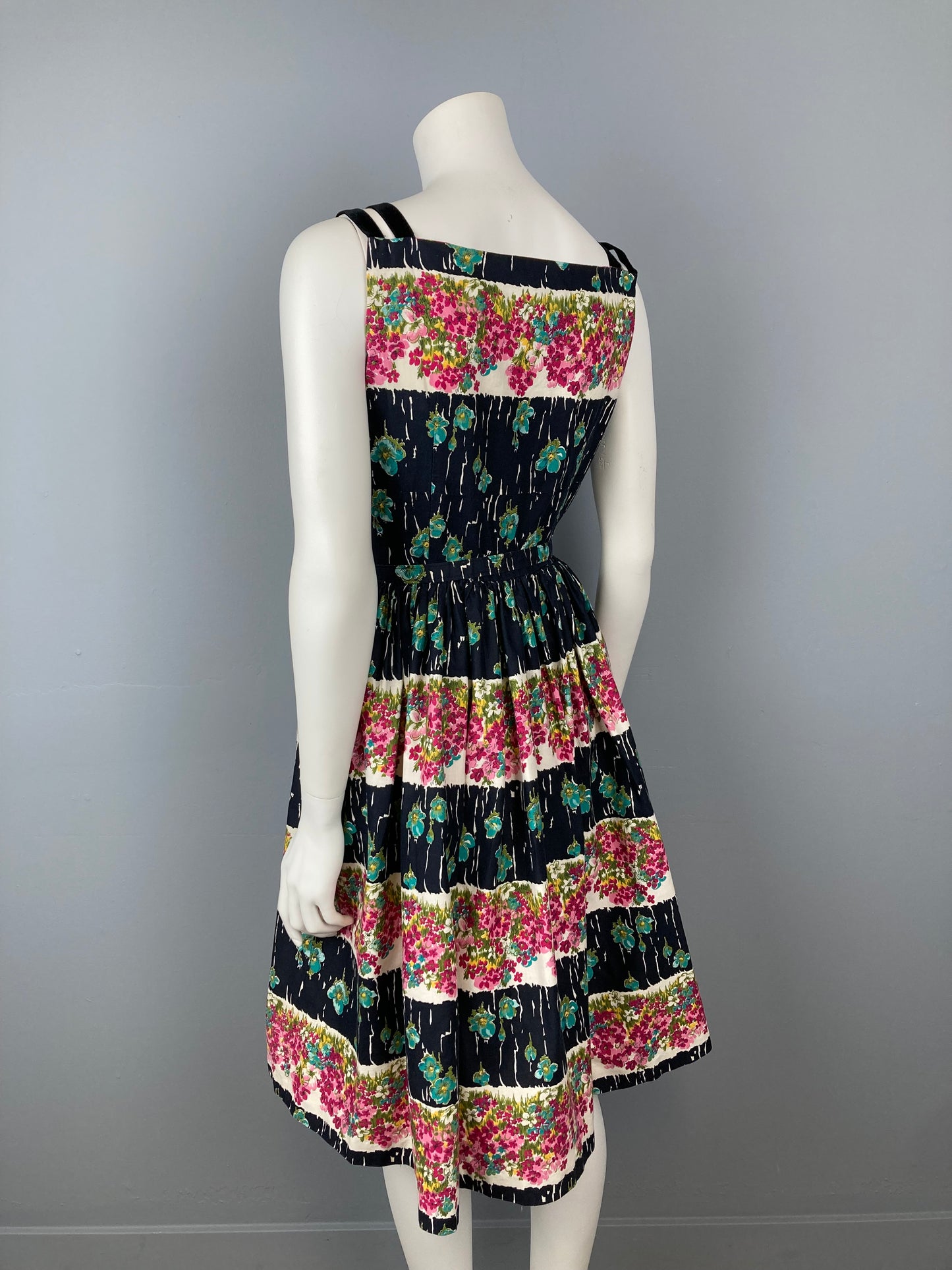 1950s Cotton Summer Dress, Vintage Fit and Flare, Size Small