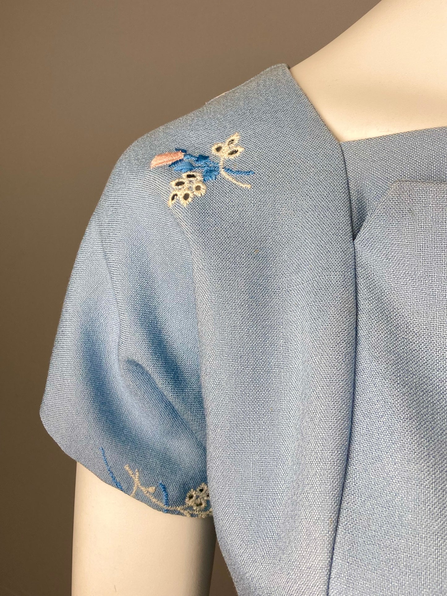 1960s Embroidered Cotton/Linen Dress, Size M, Vintage Summer Afternoon Dress