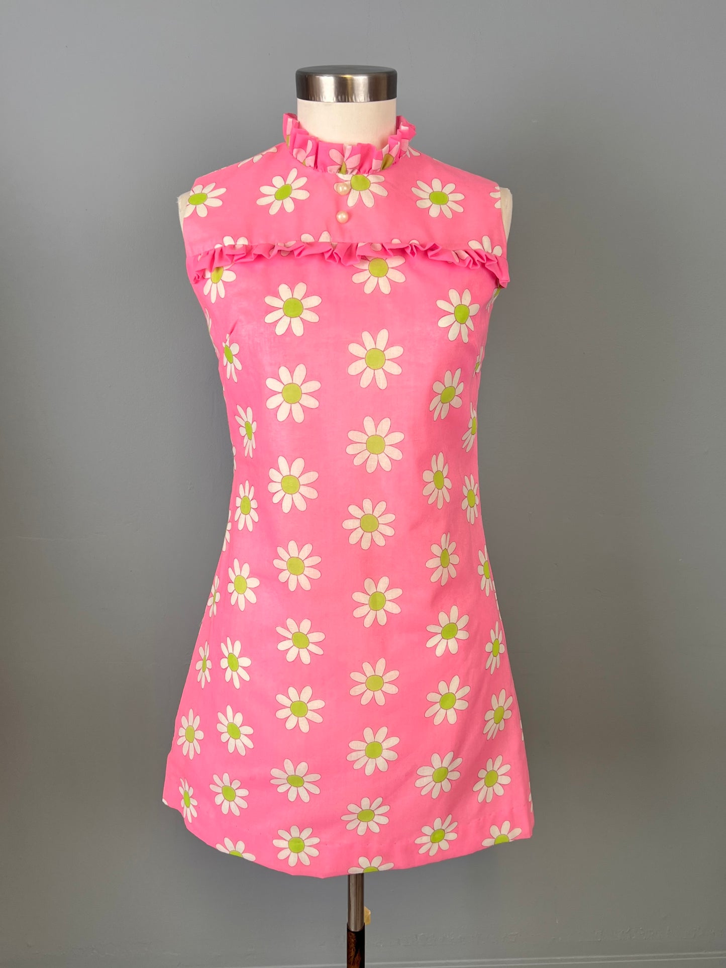 70s Mod Cotton Daisy Print Dress, Vintage Summer Dress, Daisy Dress, Size S