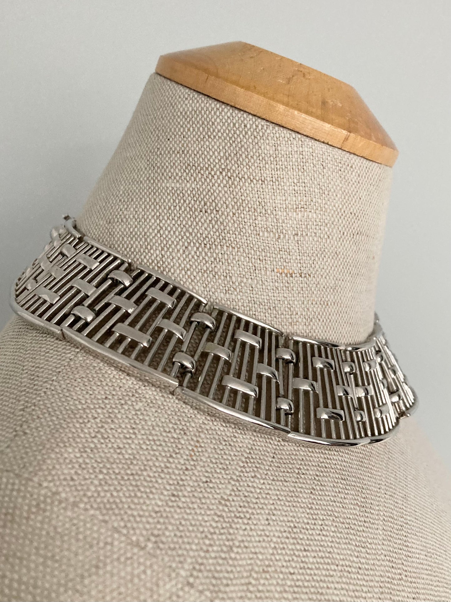 70s Trafari Wide Silver Collar Necklace, Egyptian Style Adjustable Necklace, 70s Modernist Style Chunky Collar Necklace