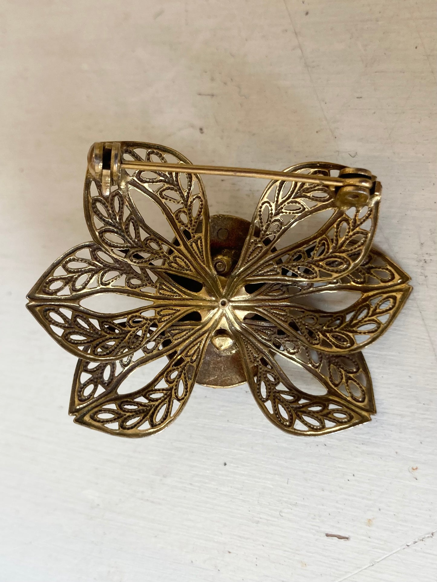 Vintage Blush Cameo & Filigree Brooch