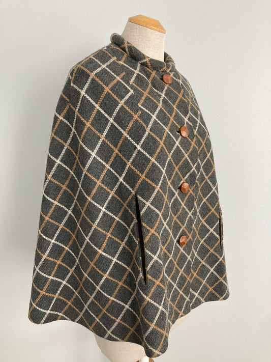 60s/70s Beautiful Handmade Plaid Wool Cape, S/M