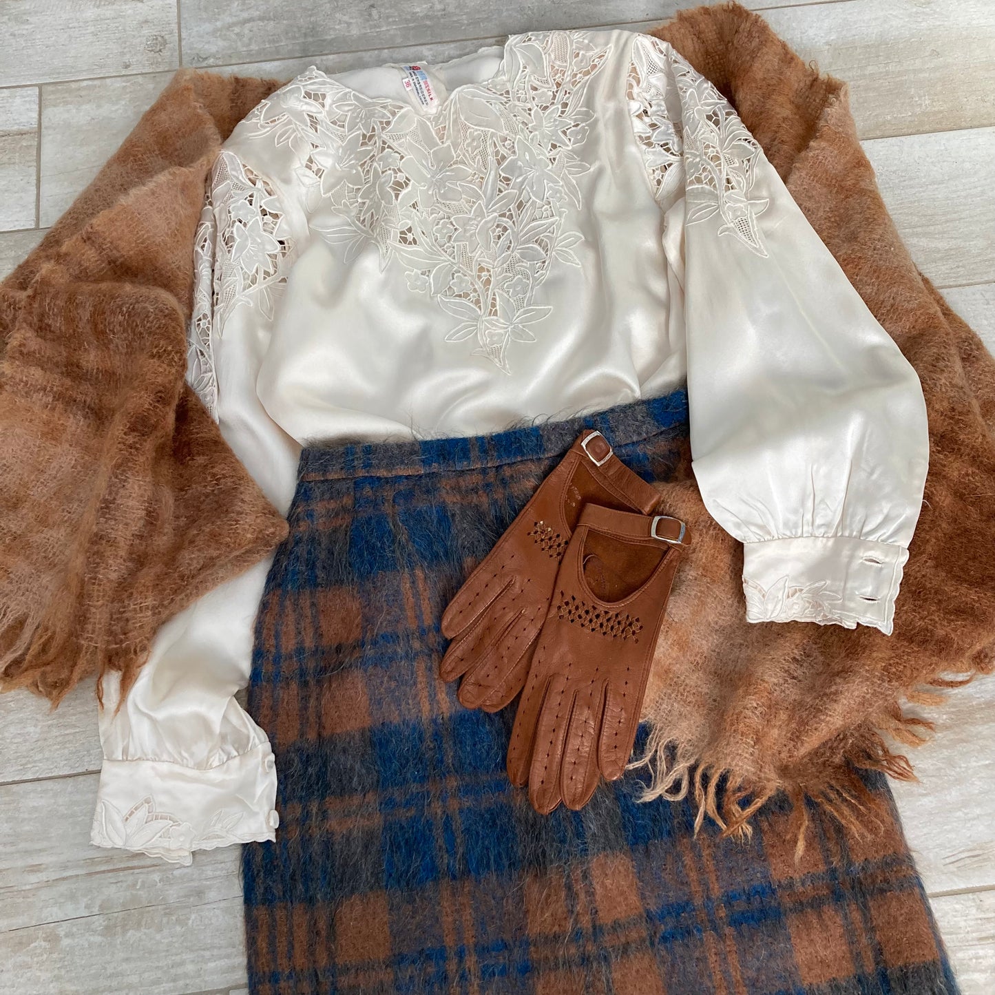 Vintage Scottish Mohair Shawl, Butterscotch and Cream