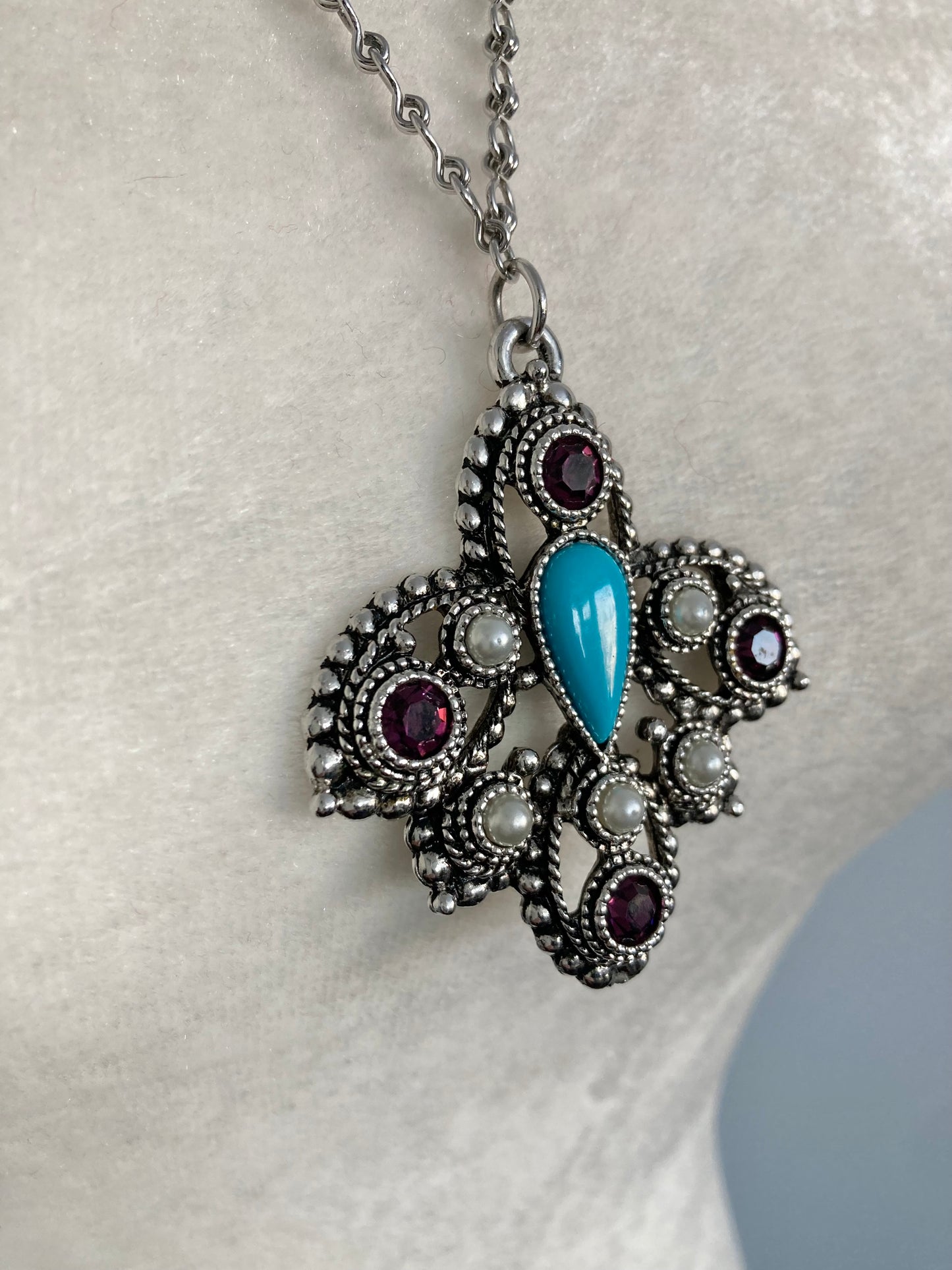 Vintage Sarah Coventry Turquoise, Amethyst and Pearl Pendant Necklace