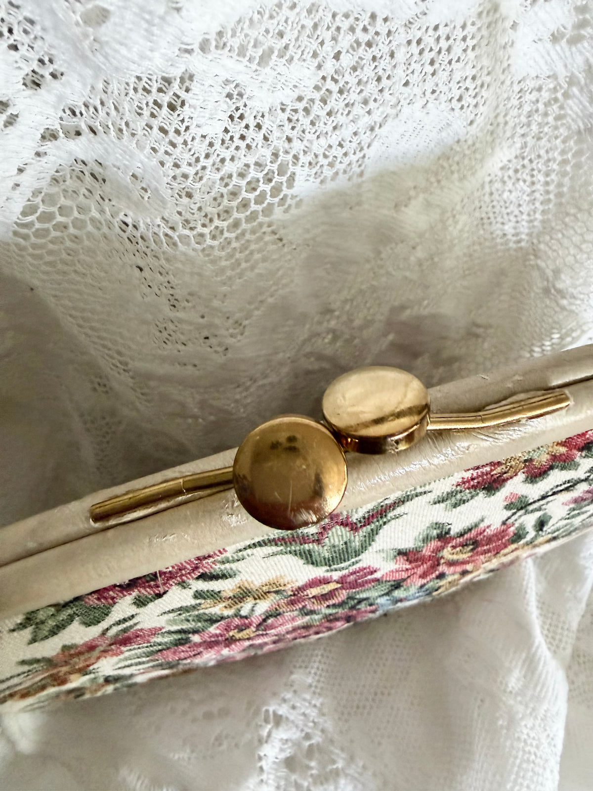 Midcentury Tapestry Kiss Closure Purse by La Marquise