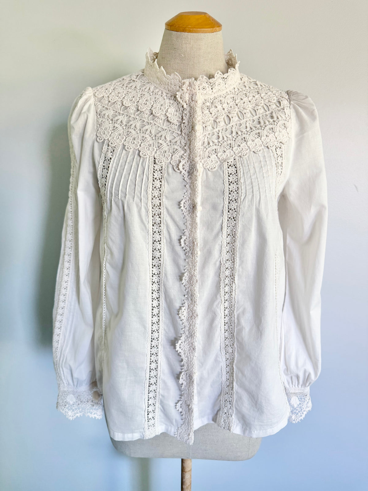 Vintage Style Lacy Cotton Blouse, Size M