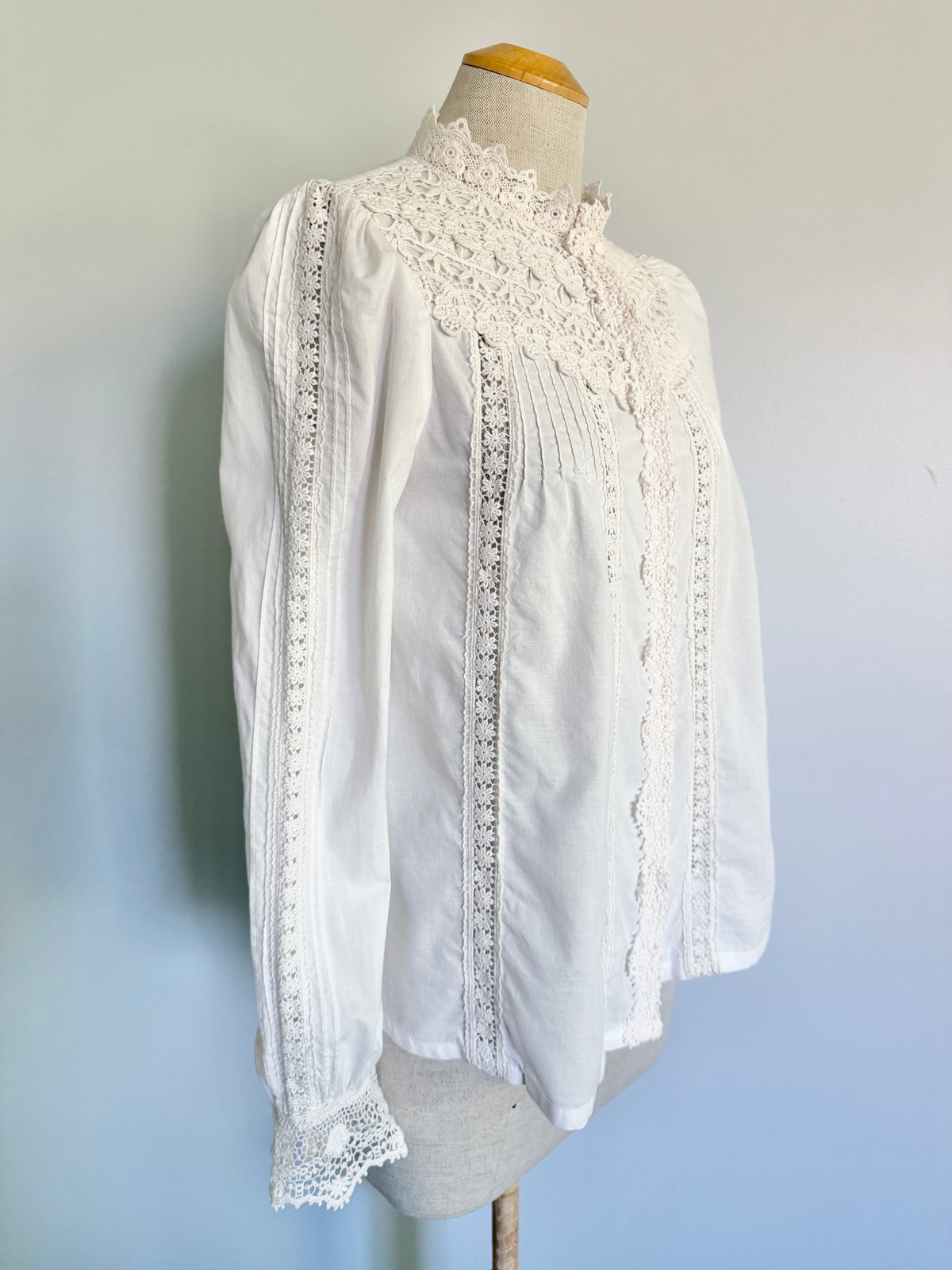 Vintage Style Lacy Cotton Blouse, Size M