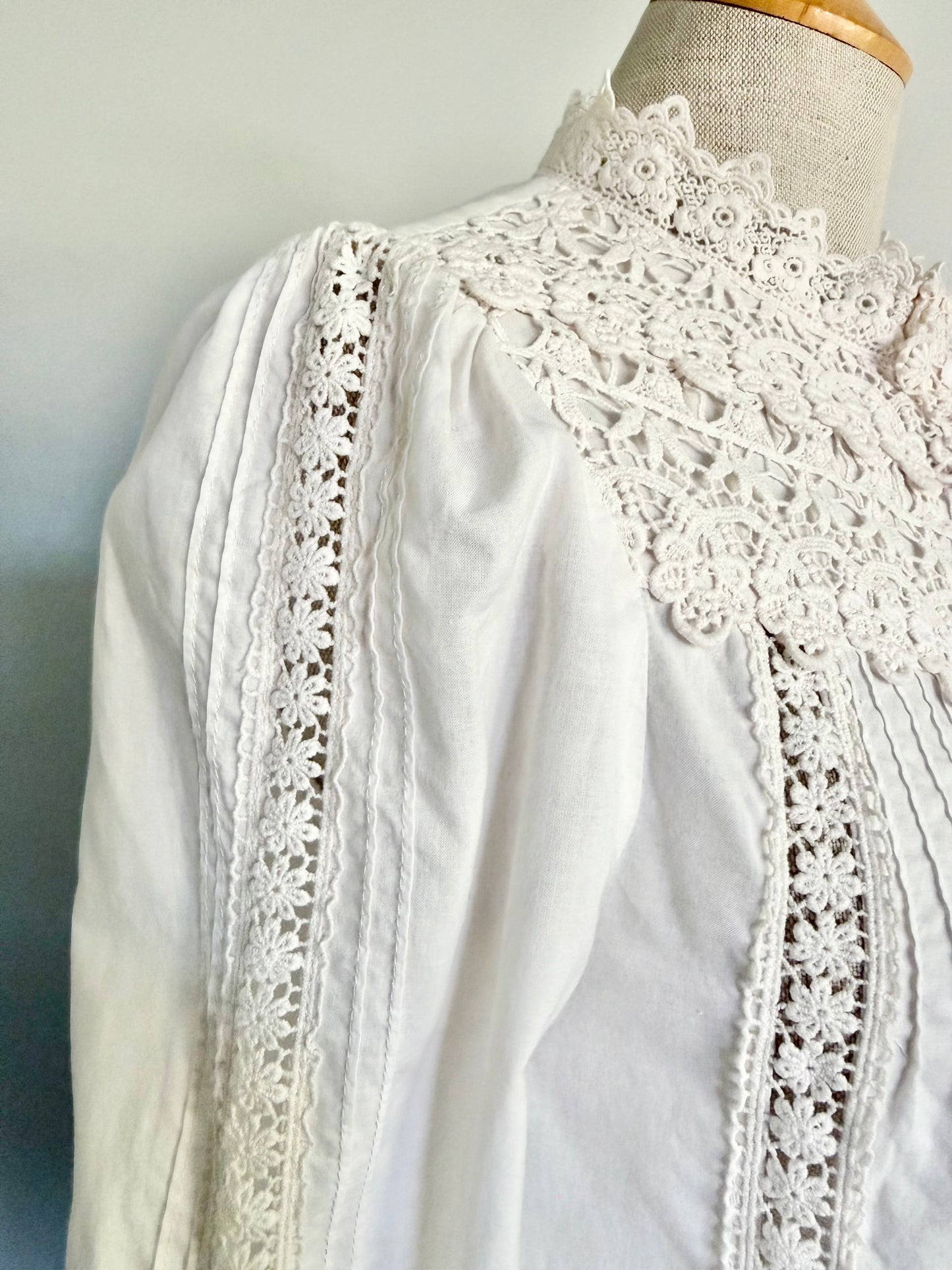 Vintage Style Lacy Cotton Blouse, Size M