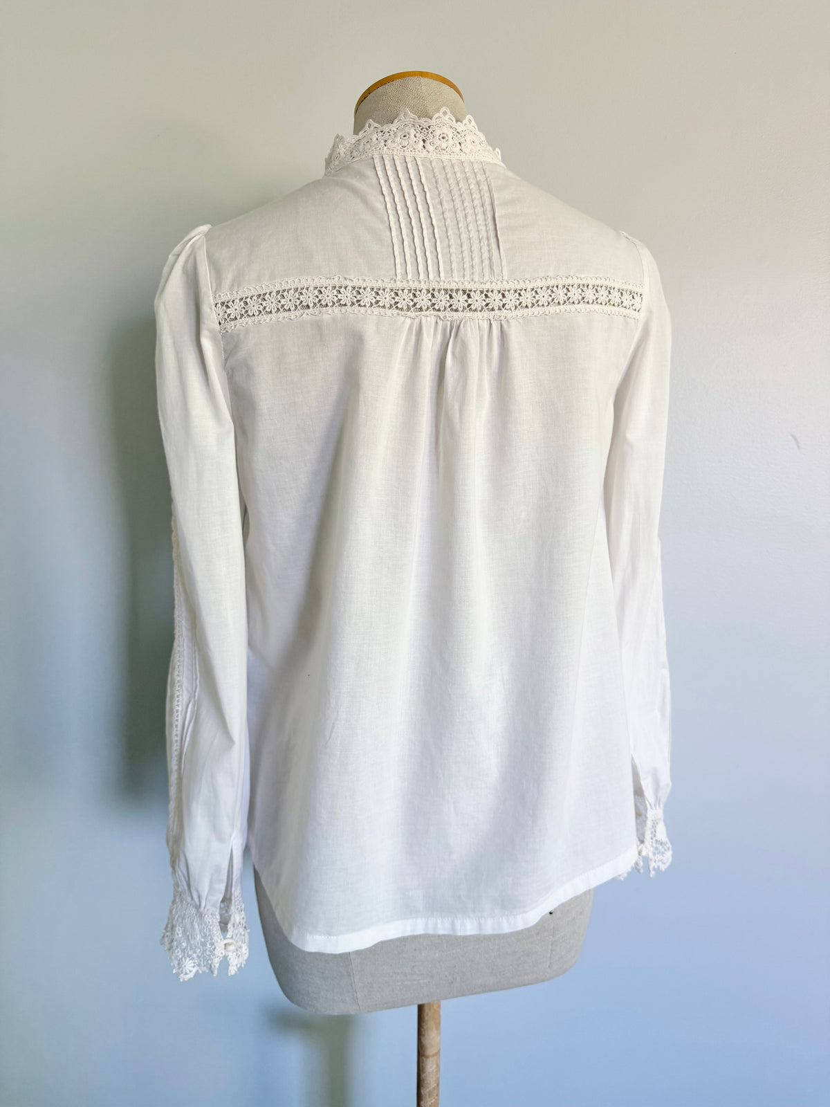 Vintage Style Lacy Cotton Blouse, Size M