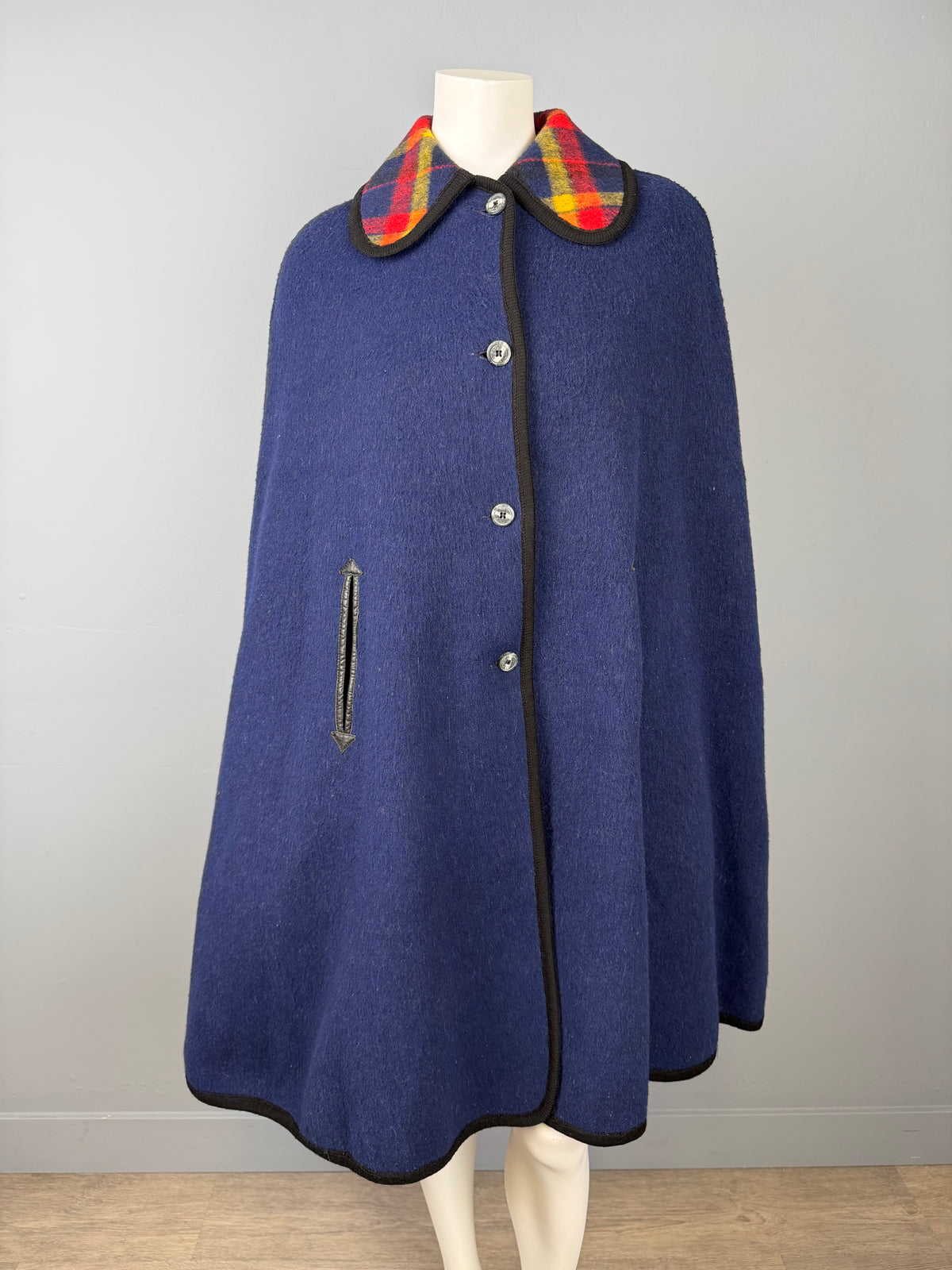 1960/70s Navy/Plaid Reversible Cape, Size M/L