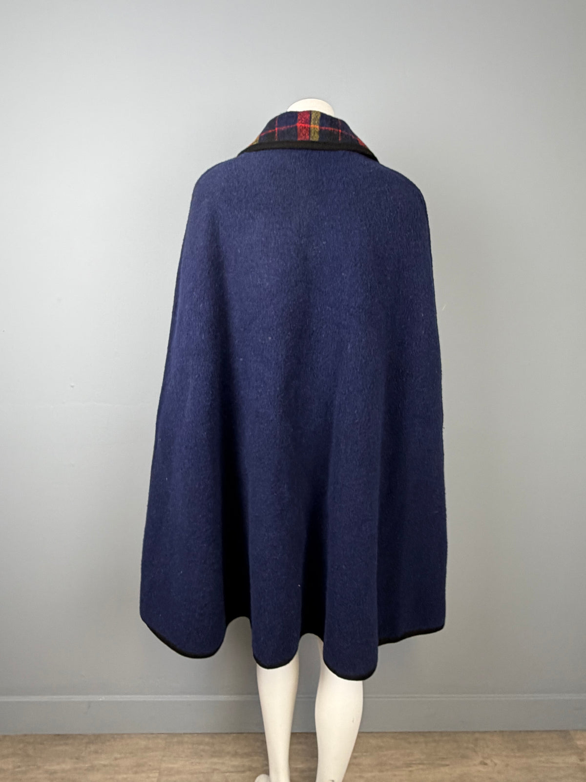 1960/70s Navy/Plaid Reversible Cape, Size M/L