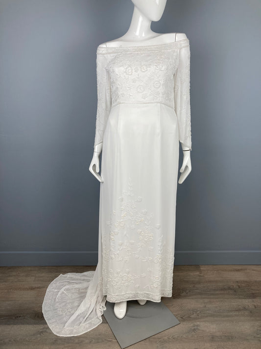 Vintage Hand Beaded Chiffon Bridal Gown Size 18 Volup Size Bridal Gown Elegant Beaded Medieval Style Wedding Dress