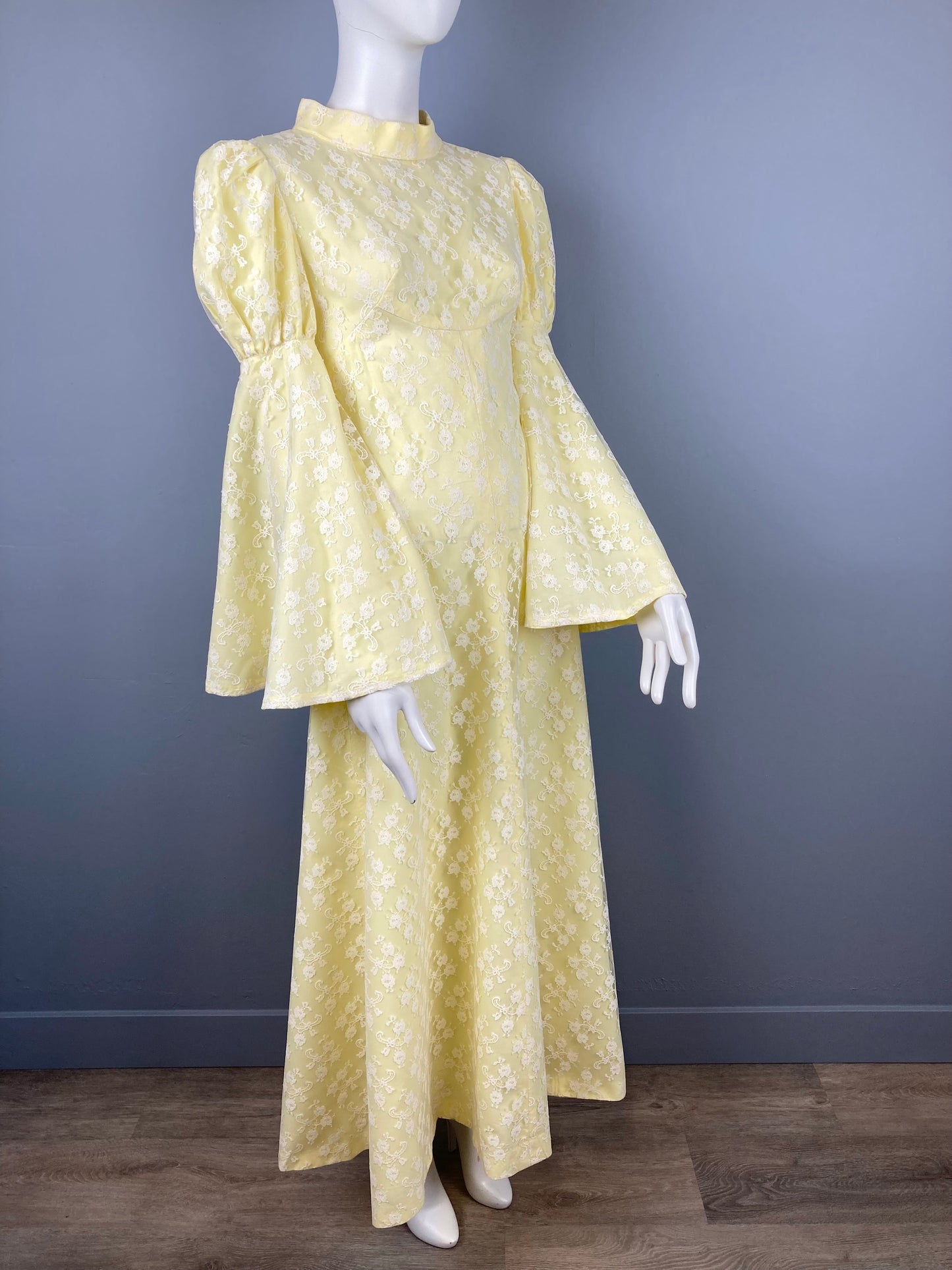 1970s Yellow Lace Bell Sleeve Maxi Dress, Size S/M