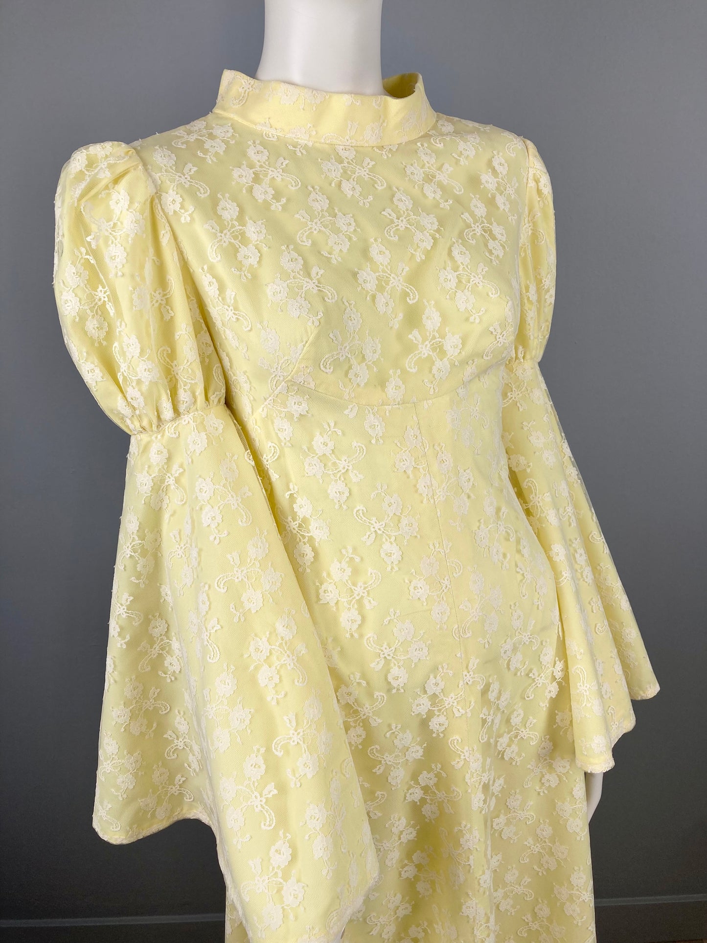 1970s Yellow Lace Bell Sleeve Maxi Dress, Size S/M