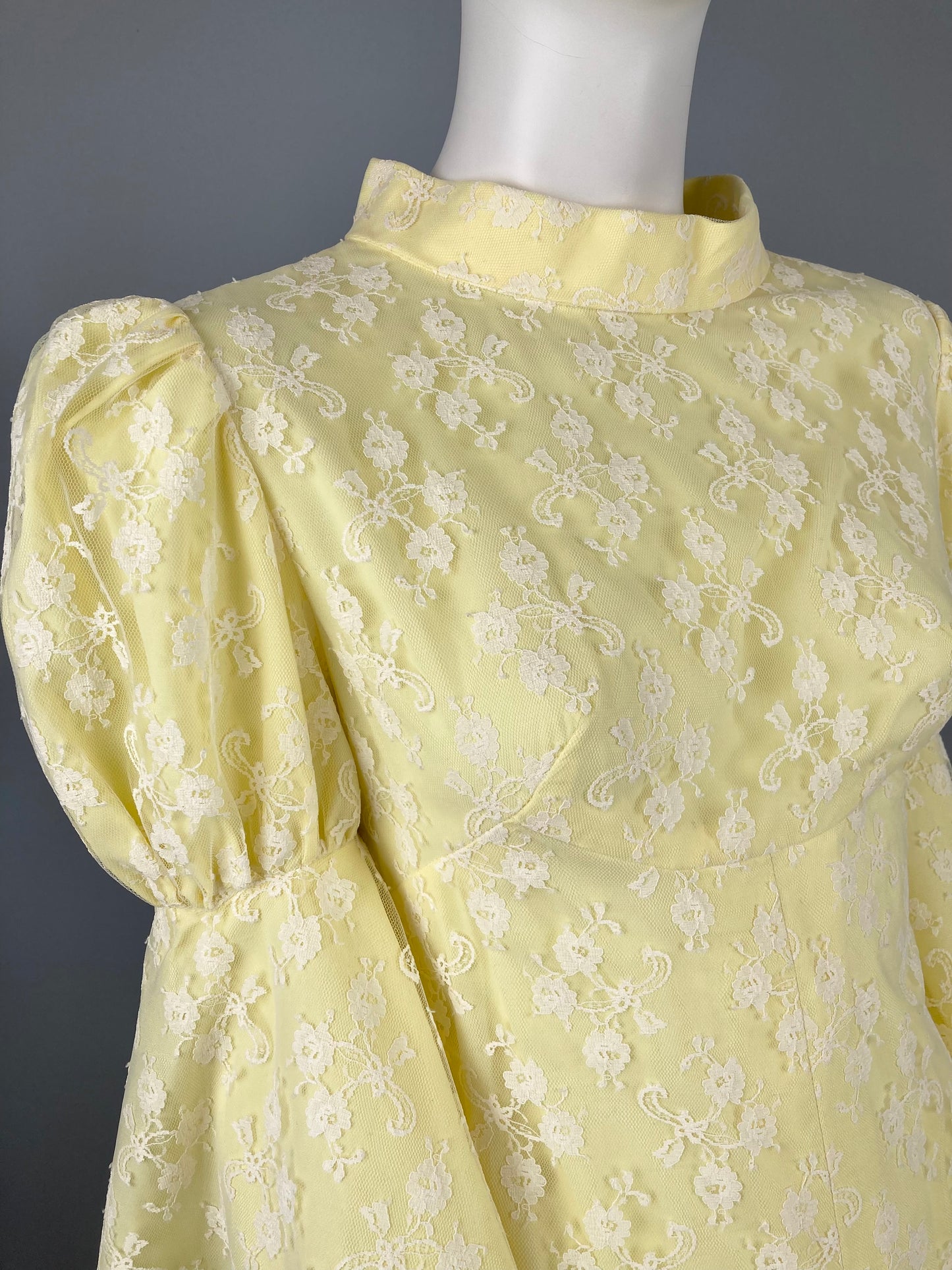 1970s Yellow Lace Bell Sleeve Maxi Dress, Size S/M