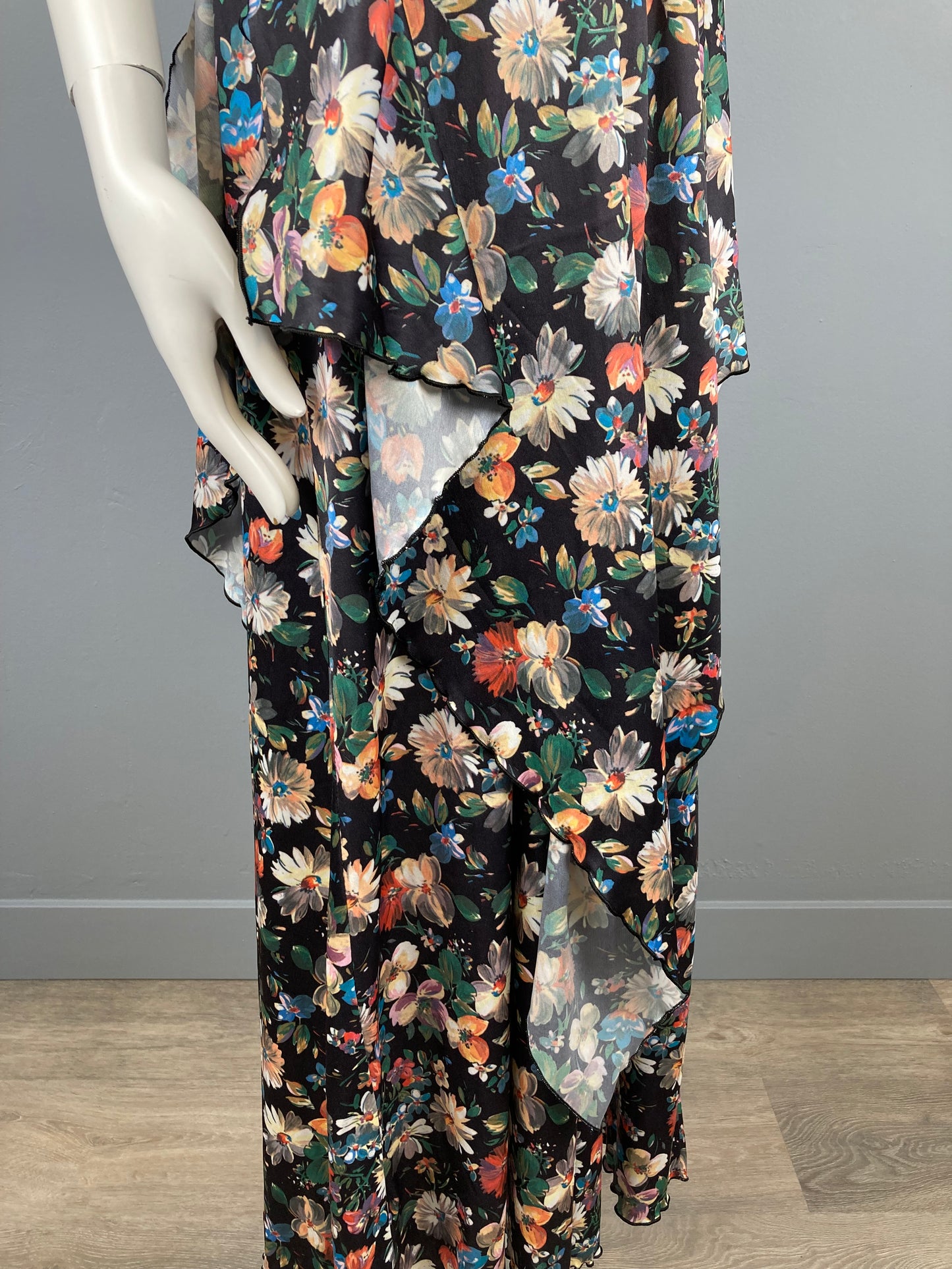 1970S Floral Curly Lettuce Trim  Maxi Dress, Size M/L