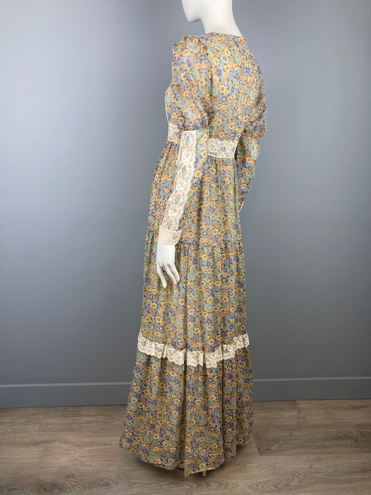 1970s Gauzy Peasant Dress, Vintage Boho Maxi, Vintage Prairie Maxi Dress, Size M