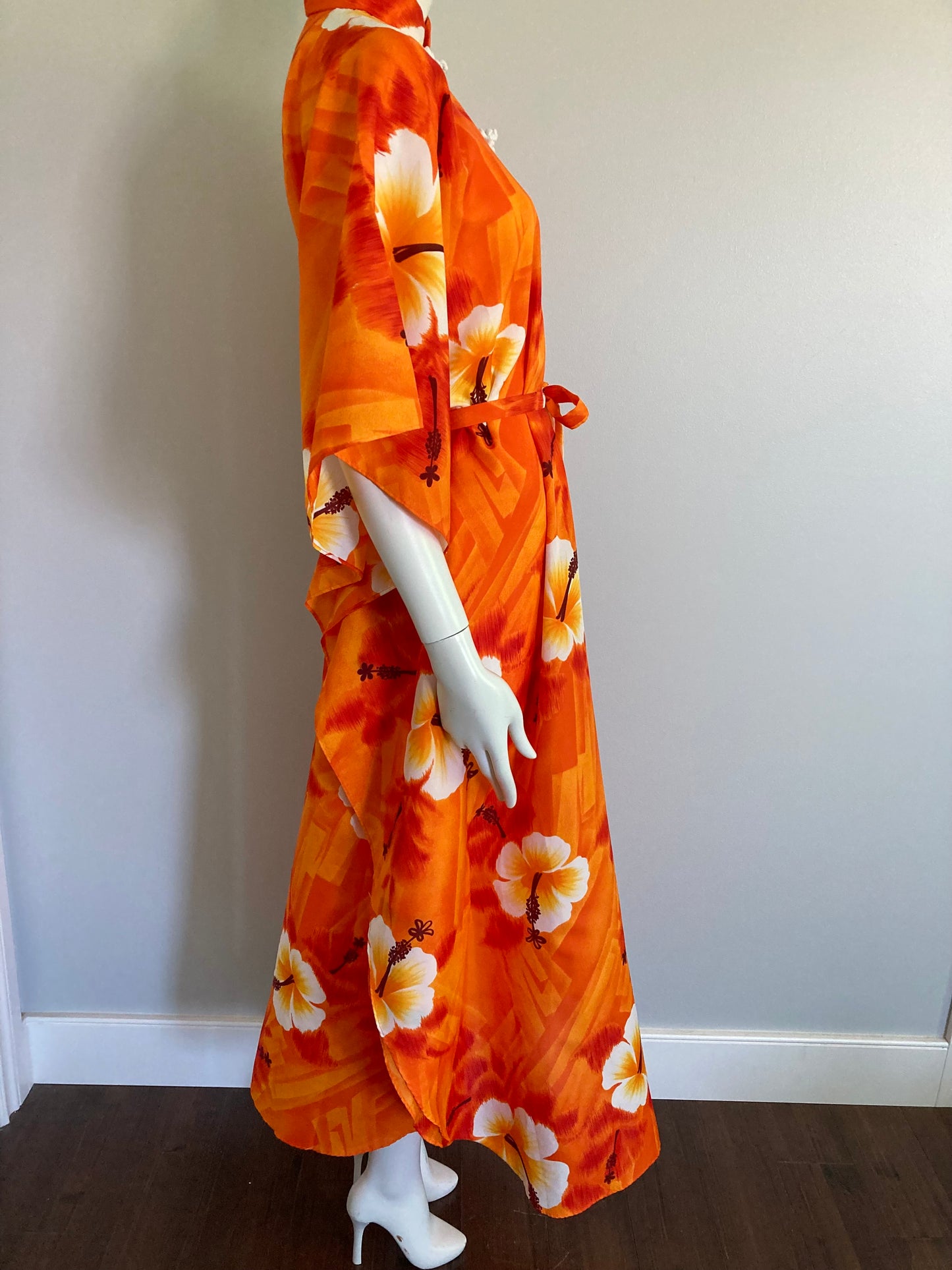 1970s Hawaiin Kaftan, O/S, 70s Orange Hawaiian Kaftan