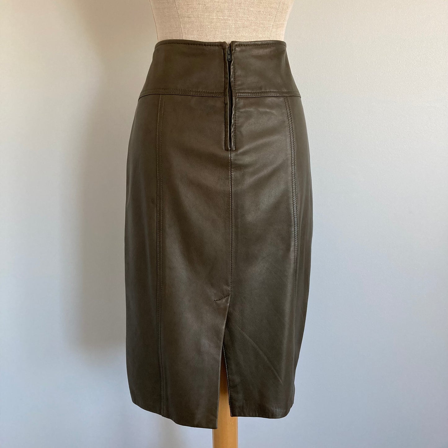 90s Olive Green Leather Pencil Skirt, Size 8 (M)