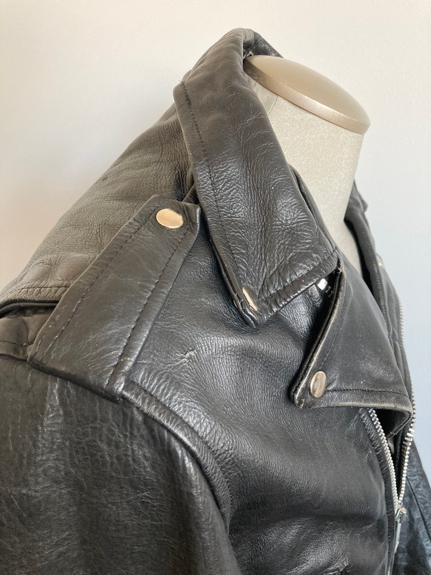 Men's 1970s Black Leather Biker Jacket