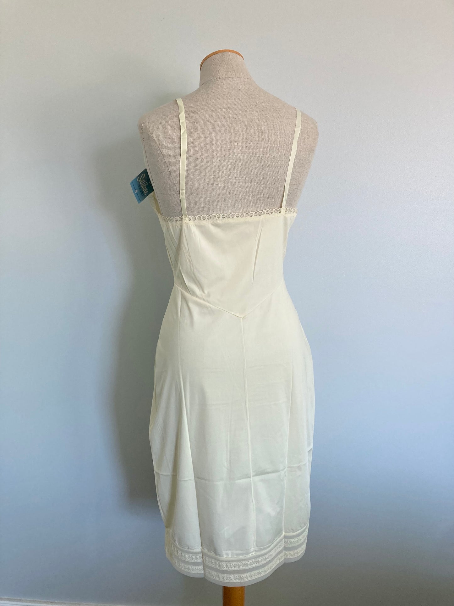 1950s WITH TAGS ATTACHED, Kayser Slip and Matching Panties, Size S