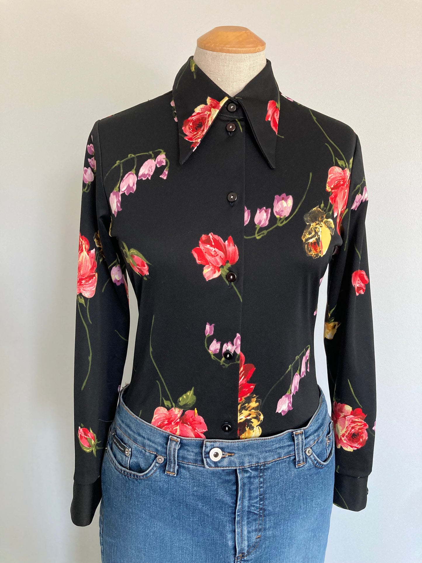 1970s Dagger Collar Black Floral Shirt, Size S