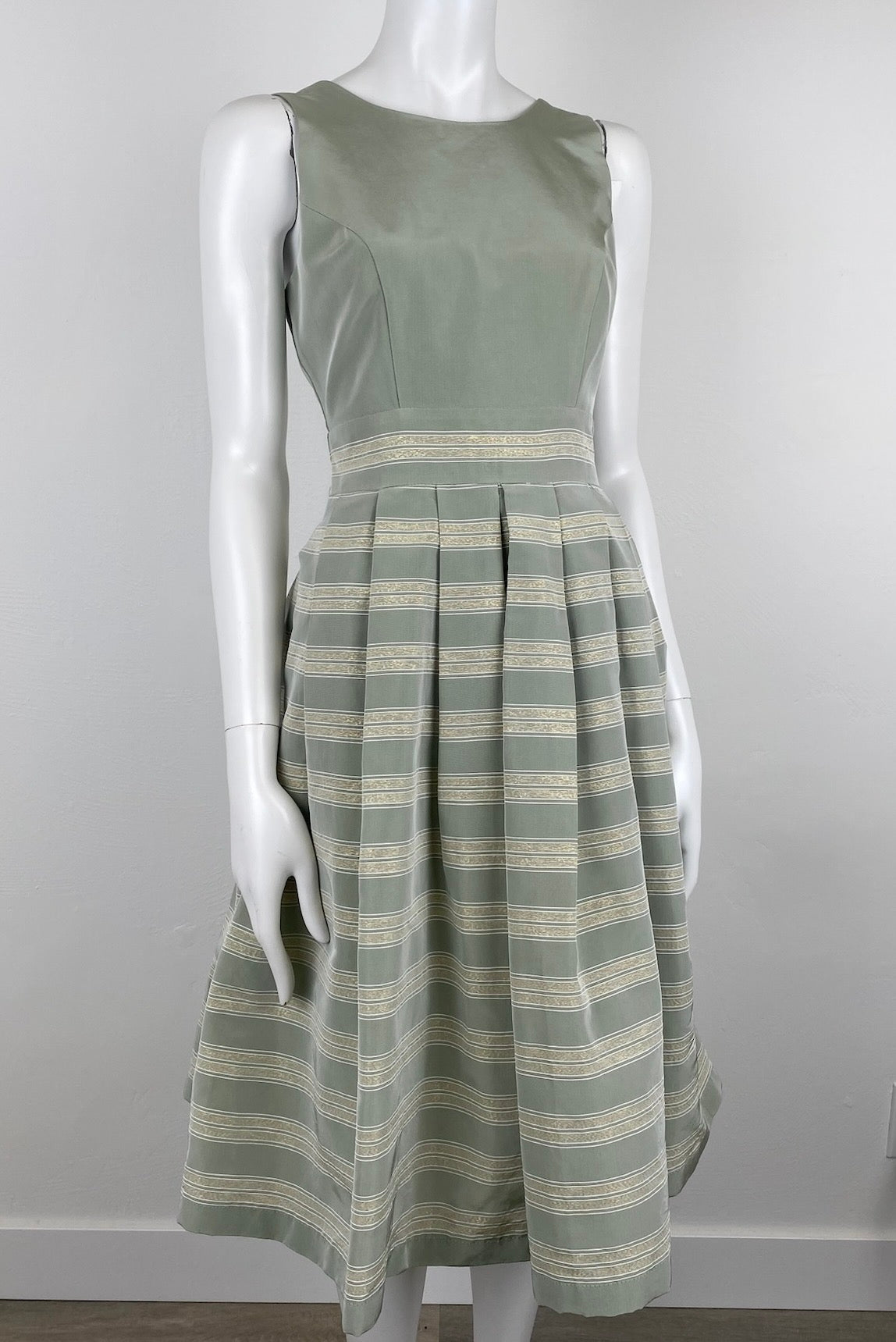 1980/90s Open Back Sage Green and Gold Party Dress, Size Small