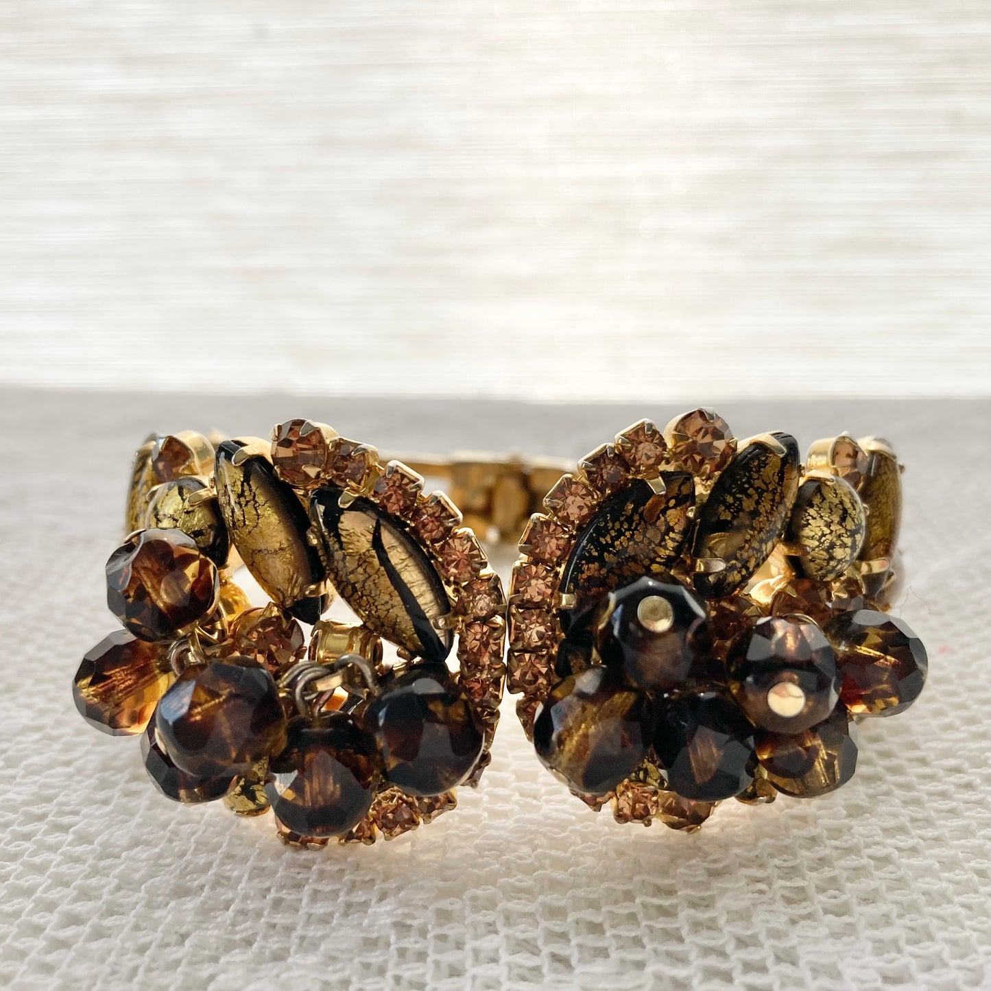 Gorgeous 1960s Juliana DeLizza and Elster Clamper Bracelet, Vintage Rhinestone Clamper Bracelet