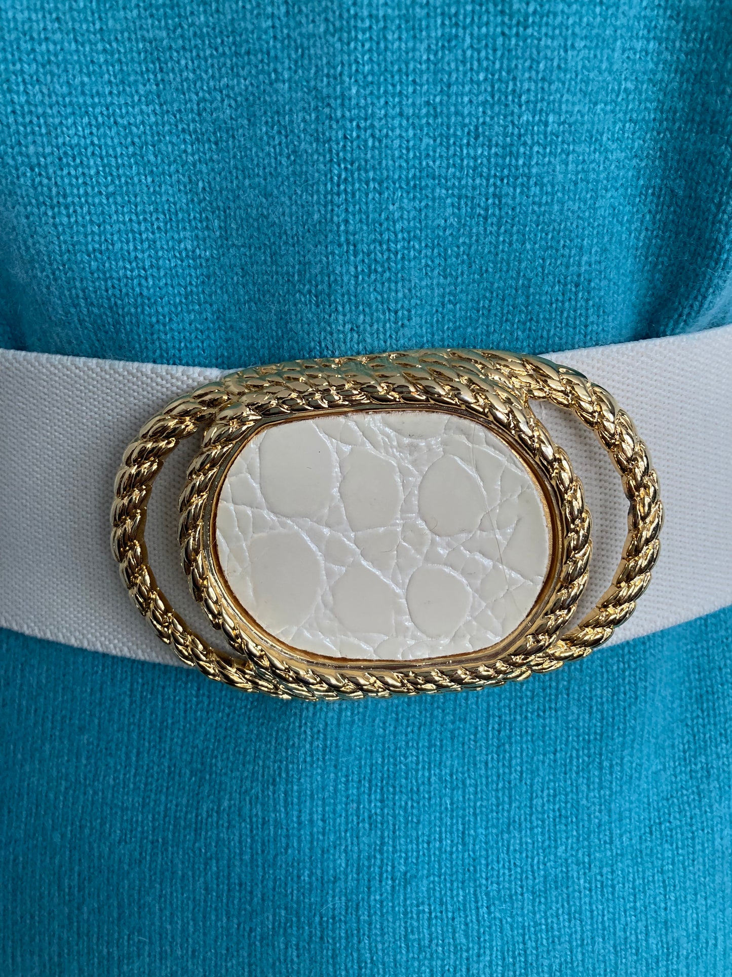 Vintage Cream Stretch Belt with Gold Buckle, Size L