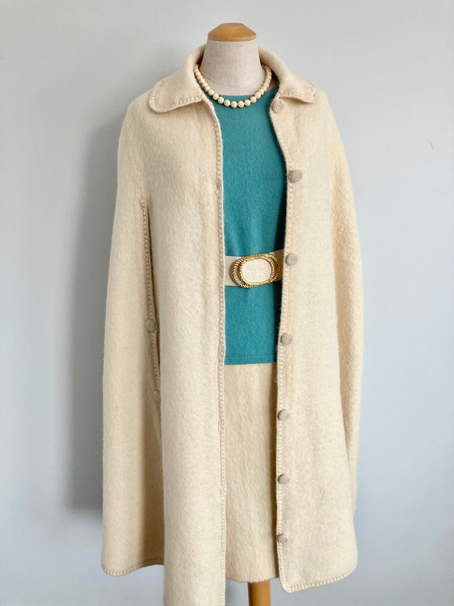 Vintage Cream Coloured Alpaca Cape