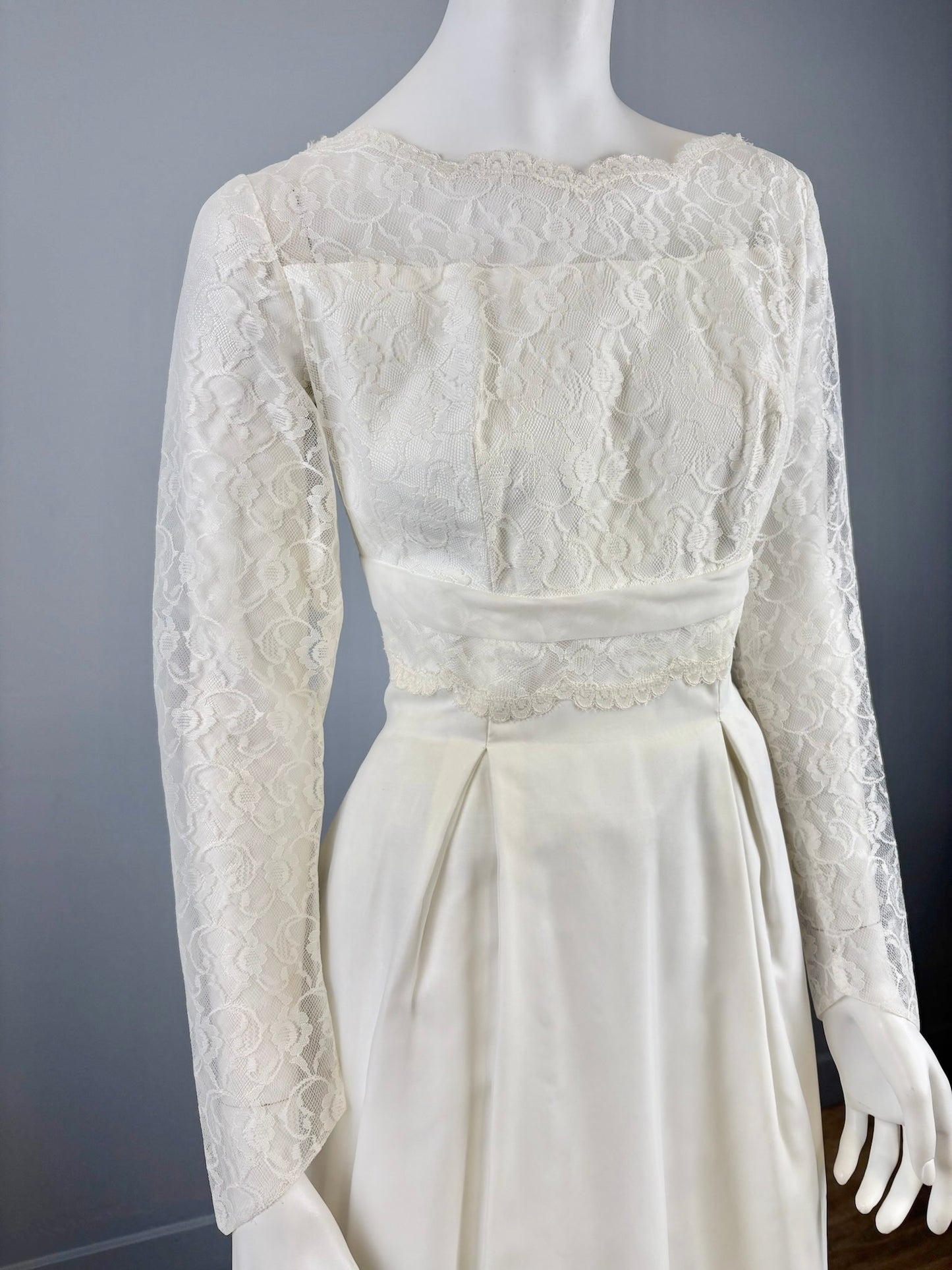 "Sweet Marie" 1960s Wedding dress
