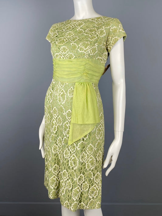 50/60s Green Lace Bombshell Dress, size S/XS, 50s Party Dress