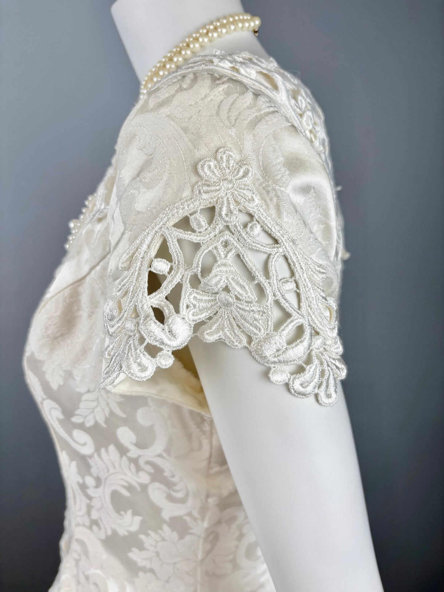 90s Jessica McClintock Open Back Damask Wedding Dress, size M