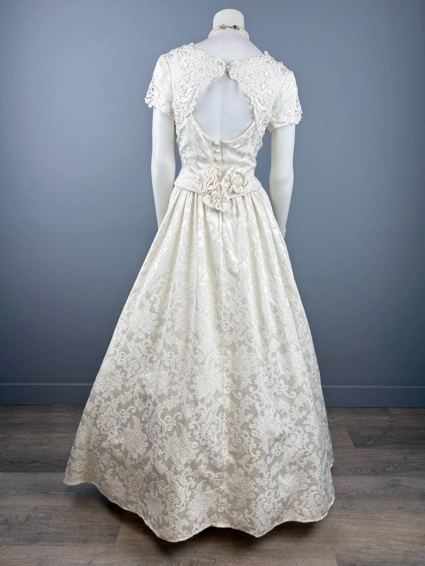 90s Jessica McClintock Open Back Damask Wedding Dress, size M
