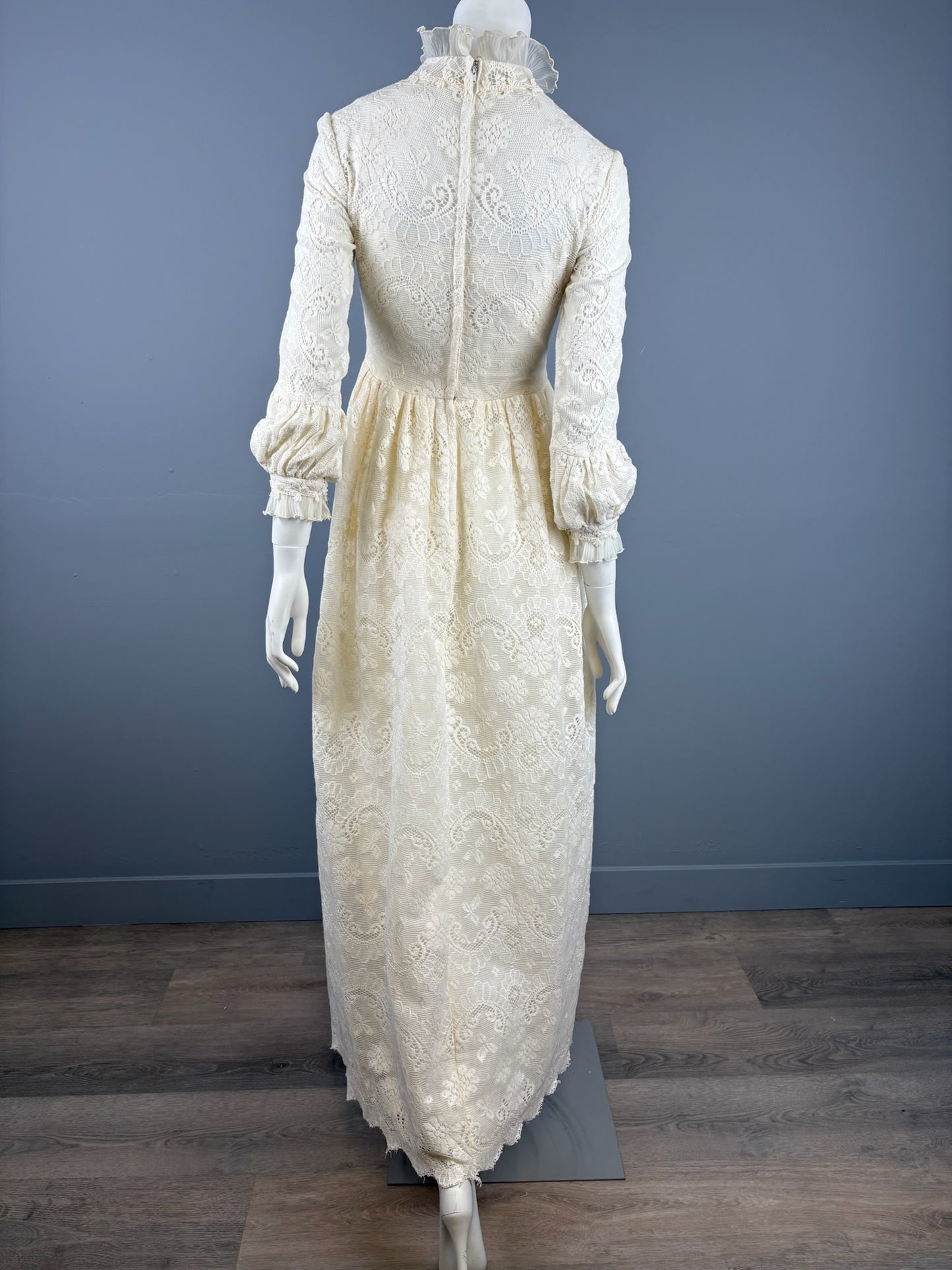 1960/70s Lace Wedding Dress, Penny Lane, Size S