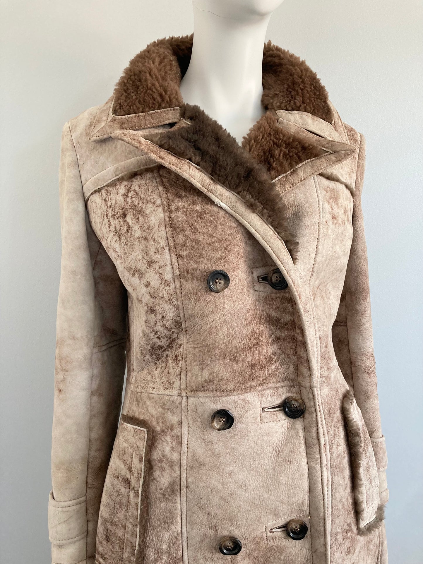 1970s Chocolate Brown Sheepskin Coat, Size M