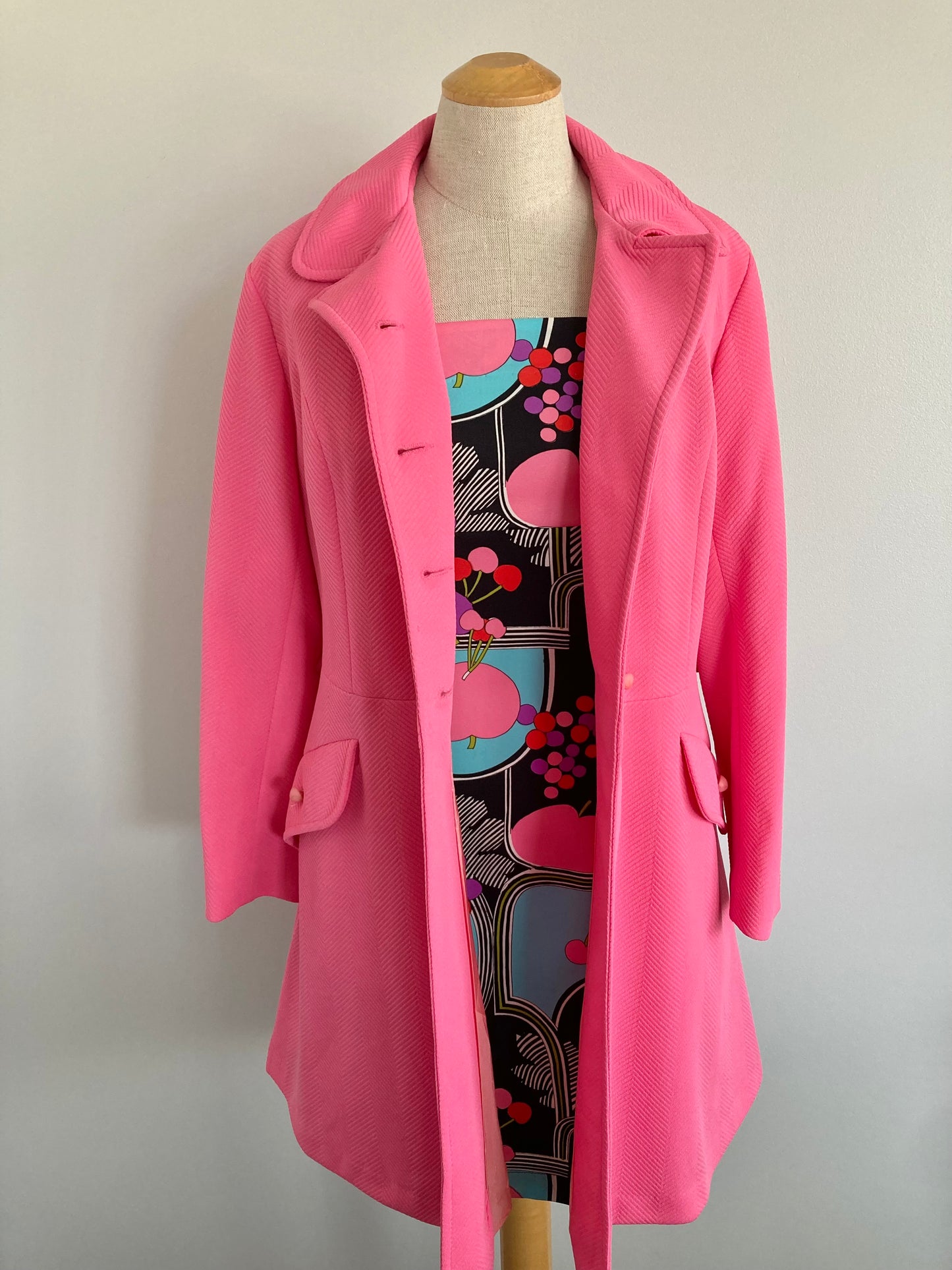 1960/70s Bubblegum Pink Mini Length Coat, Size M