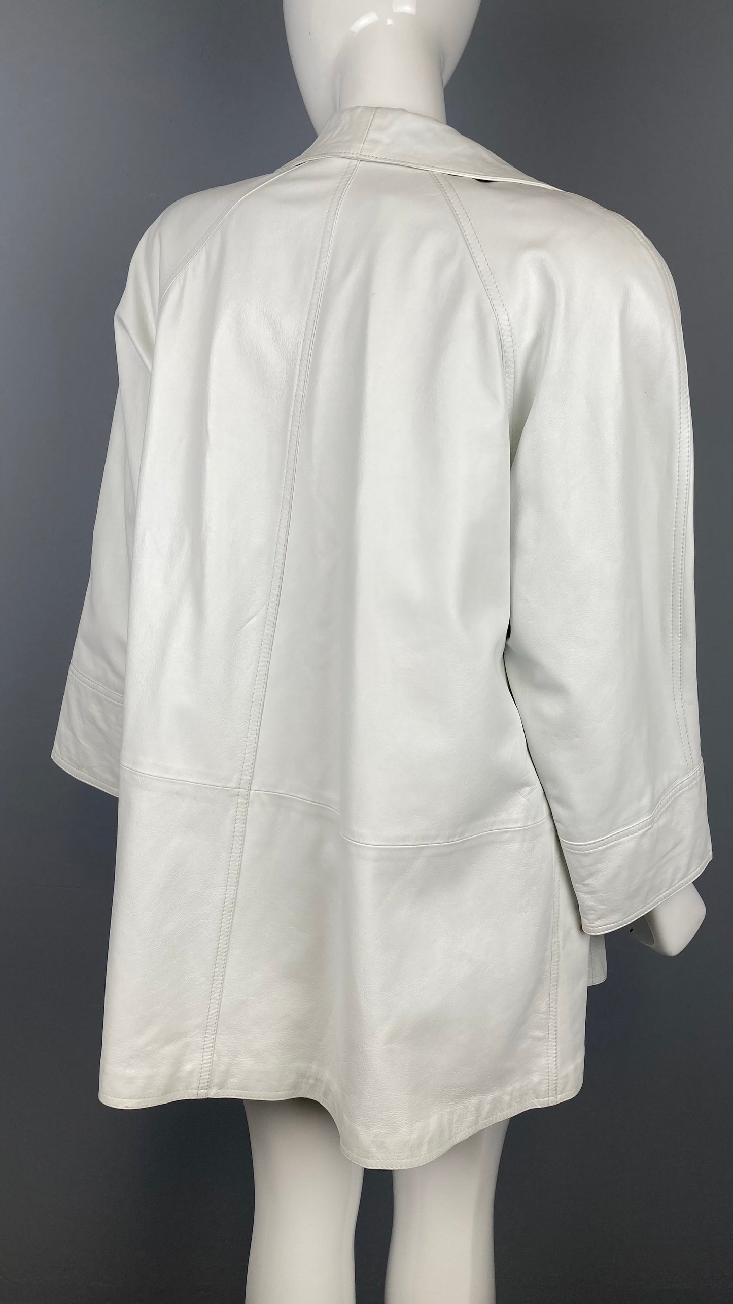 Italian White Leather Swing Coat Size: 44 (XL)