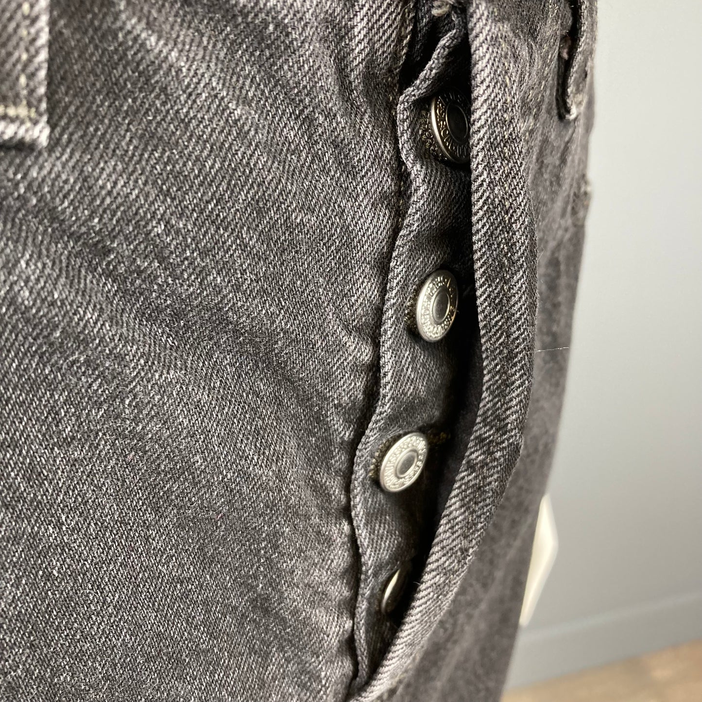 Levi's Denim Skirt Size: 26