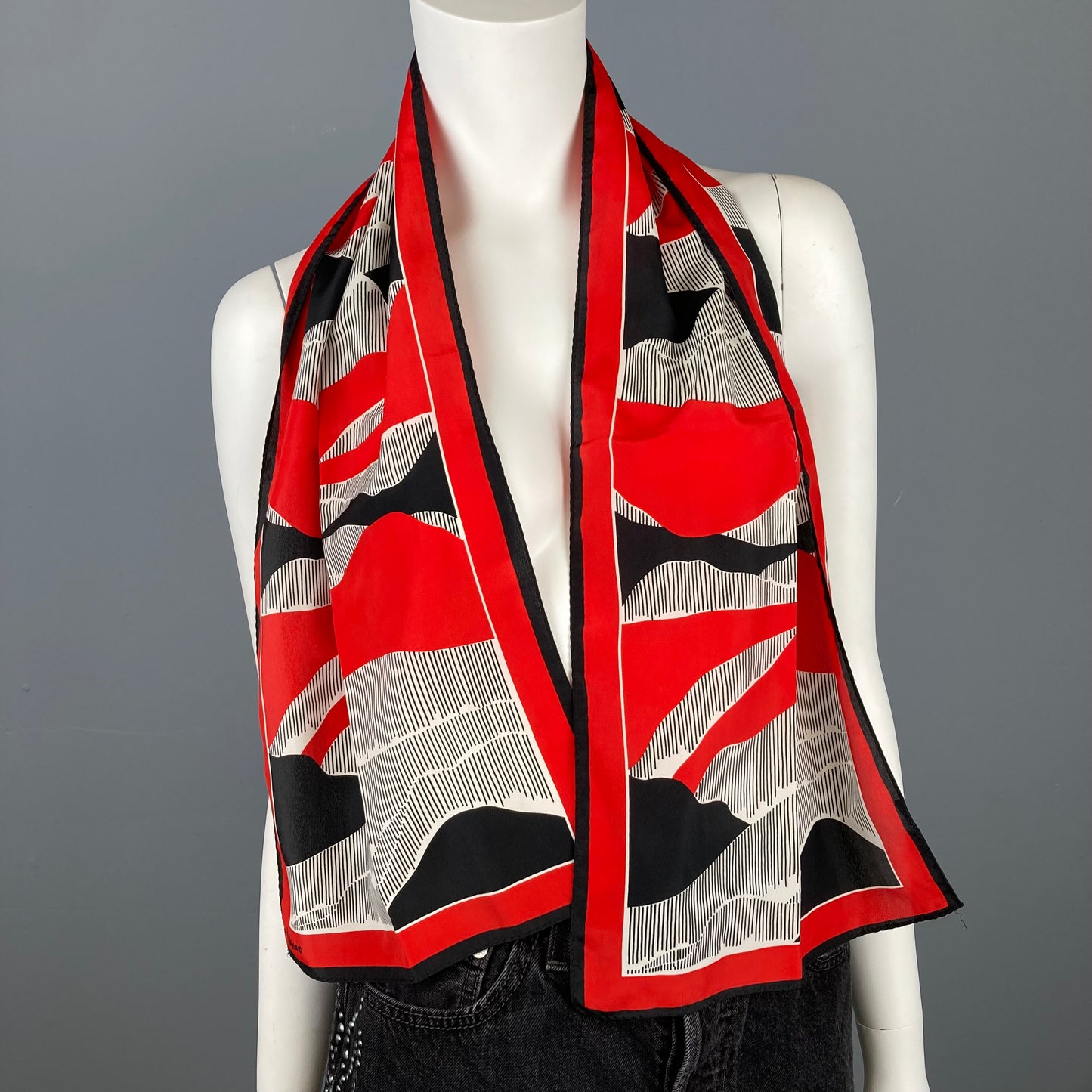 Vera Patterned Scarf