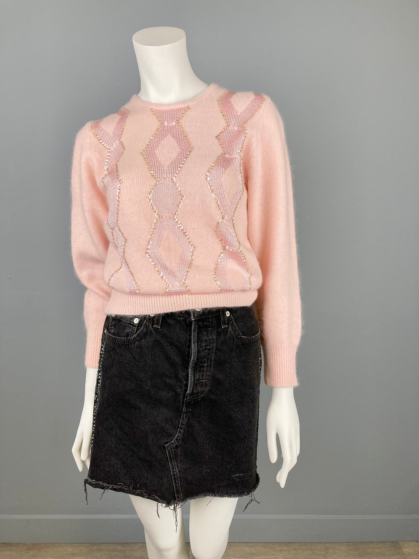 Cozy 1980s Angora Blend Sweater Size: S/M