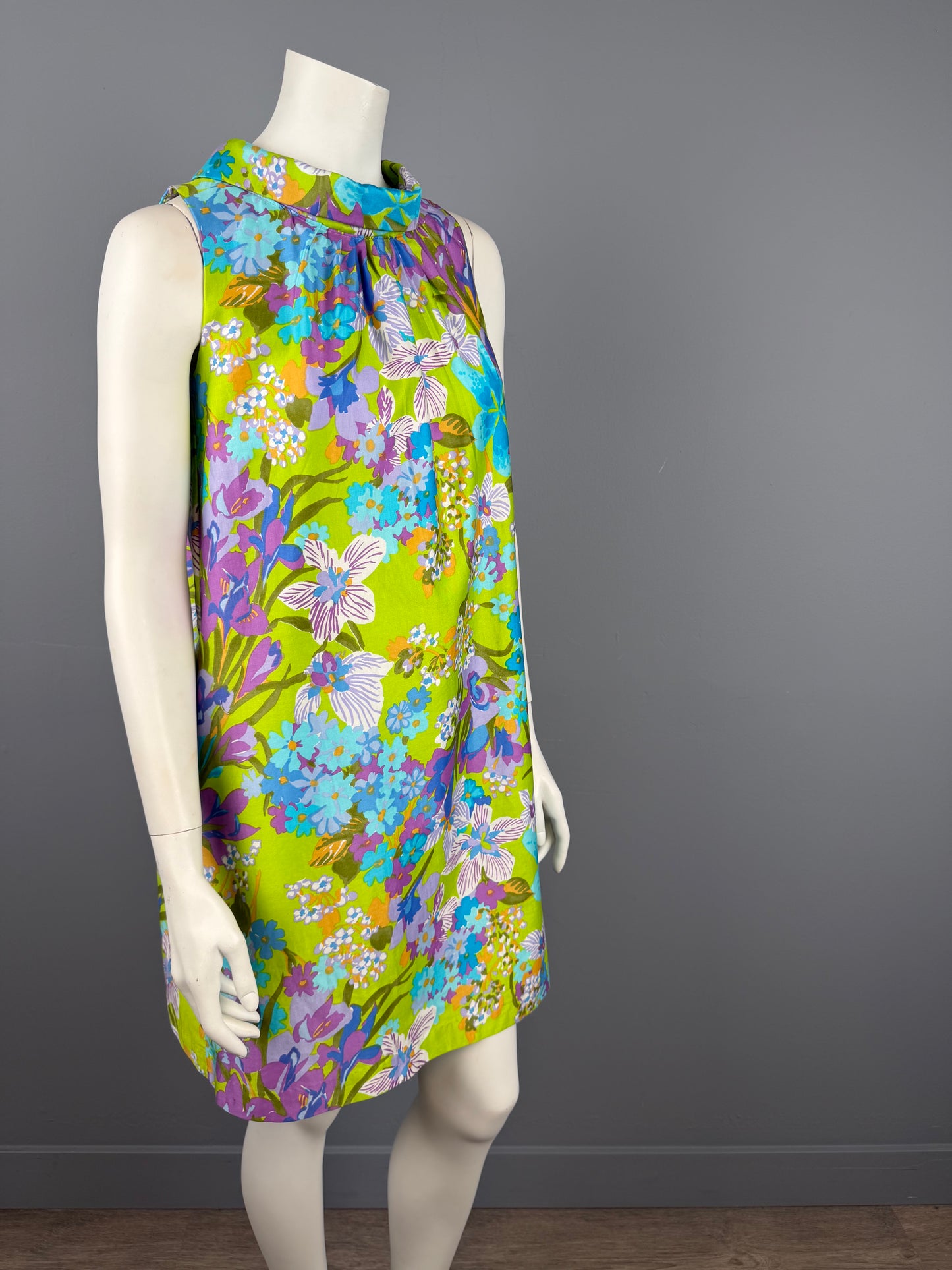 1960s Mod Japanese Print Cotton Sateen Summer Shift Dress, Size S
