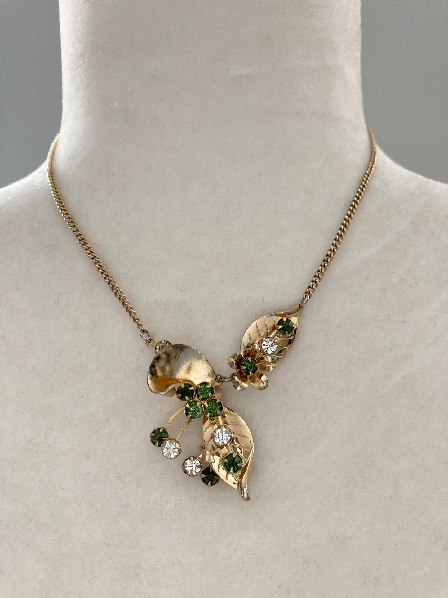 1950s Pendant Necklace